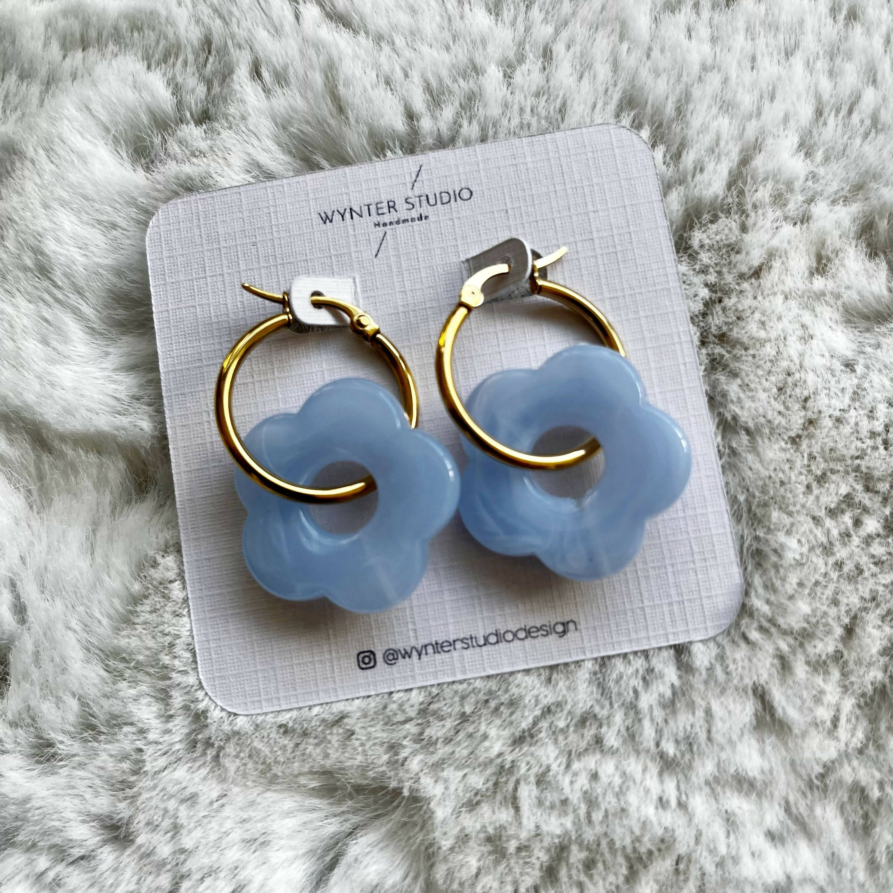 Resin Daisy Marble Hoops