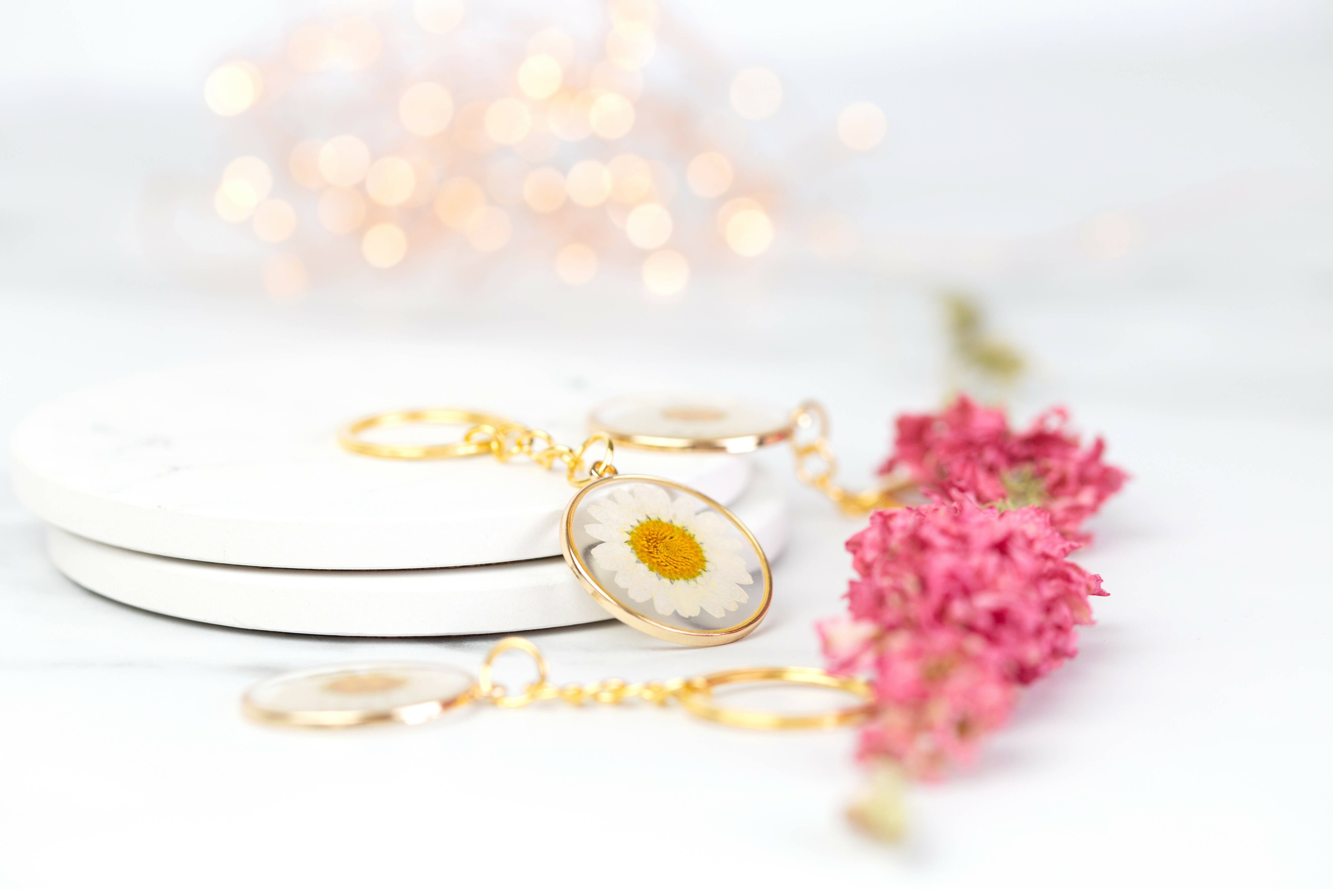 Real Pressed Daisy Keyring for Nature Lovers | Art & Soul