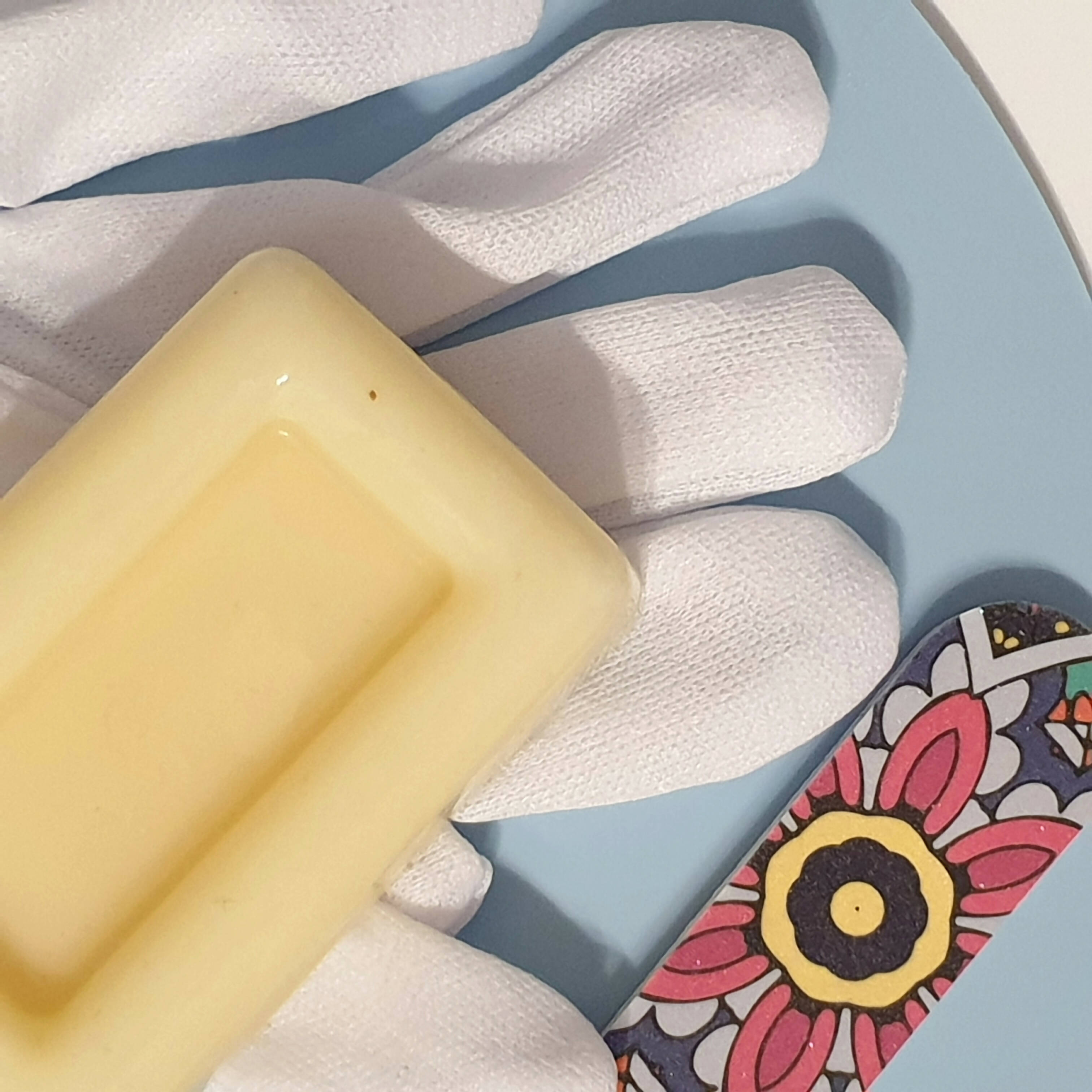 Helping Hands Intensive Moisturising Treatment | Art & Soul