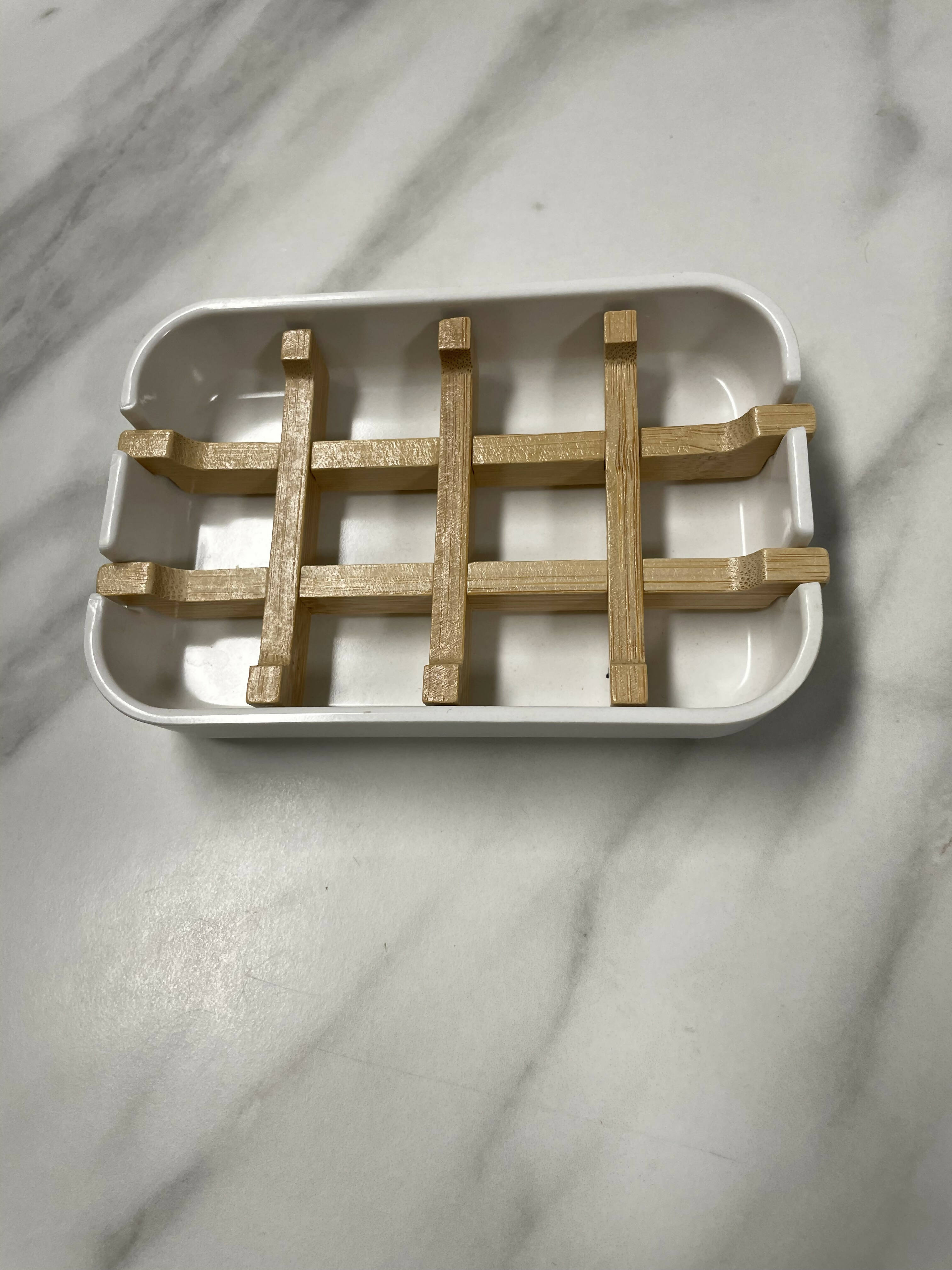 Black Soap Dish with Lattice Insert | Art & Soul