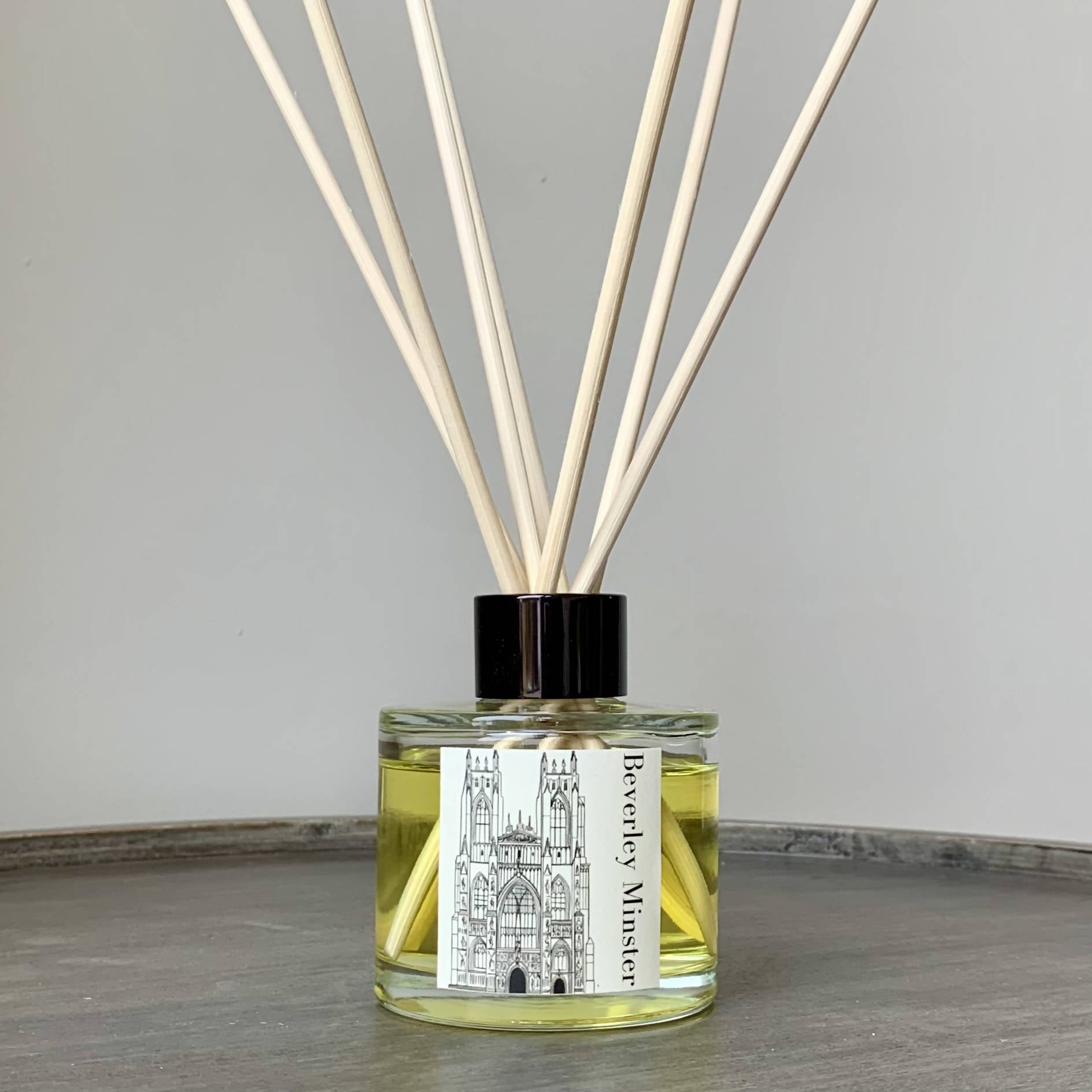 Beverley Minster Honey & Tobacco Reed Diffuser - 100ml | Art & Soul