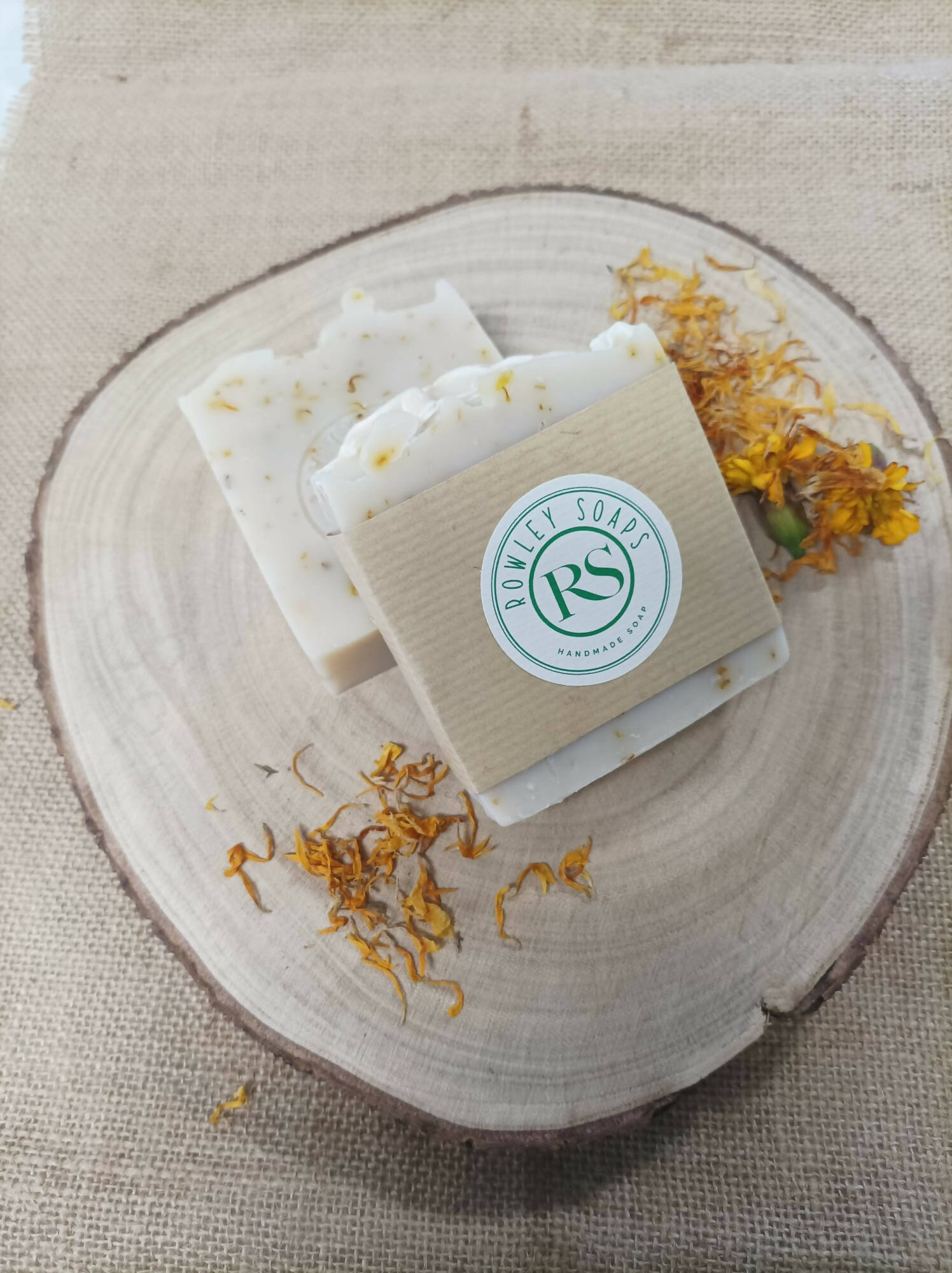 Warm Calendula soap| Nourishing & Gentle Soap Bar