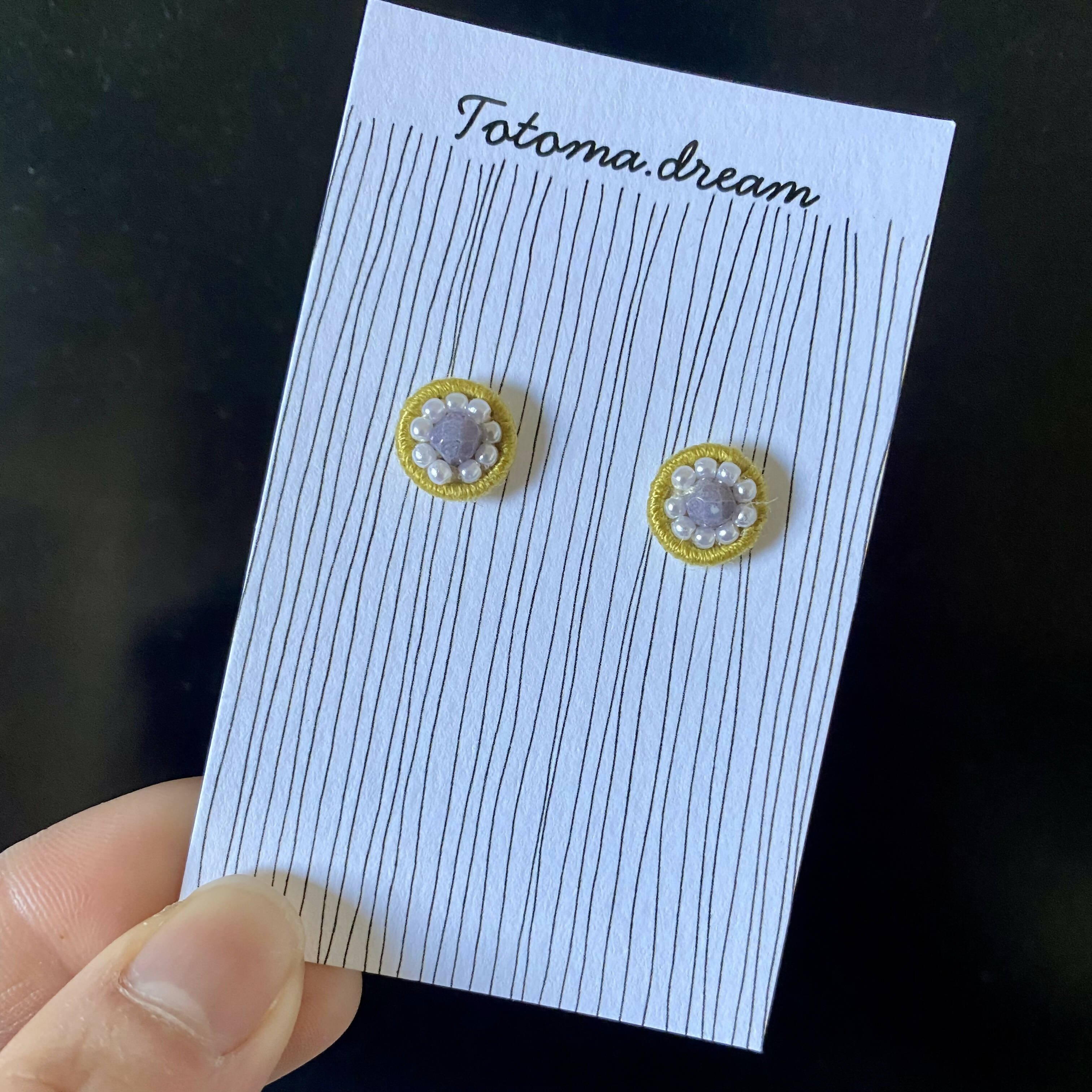 Crystal Embroidery Earrings (Mini circle)