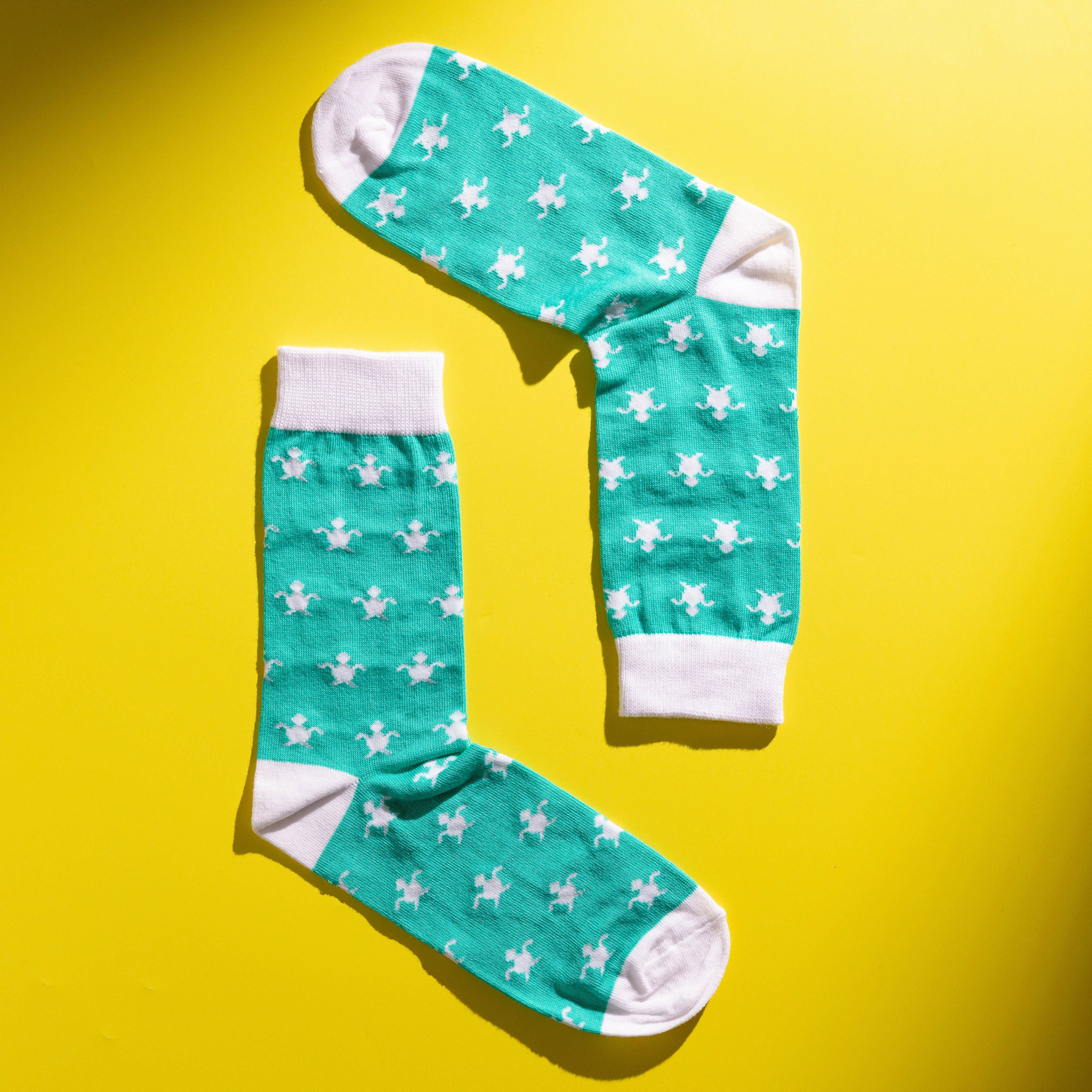 Persona White Turtle Pattern Egyptian Cotton Men's Socks | UK 6.5 - 11