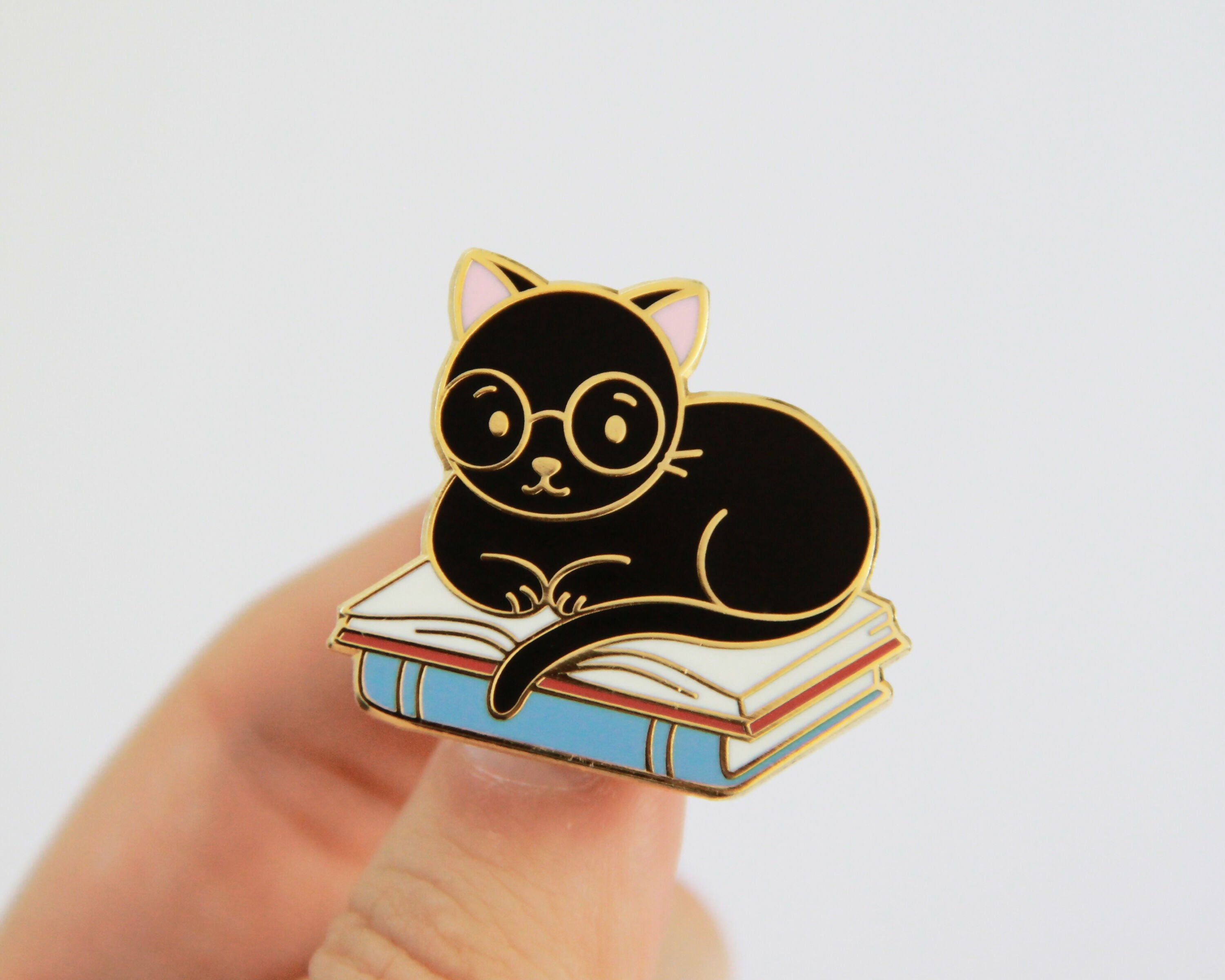 Black Cat on Books - Enamel Pin