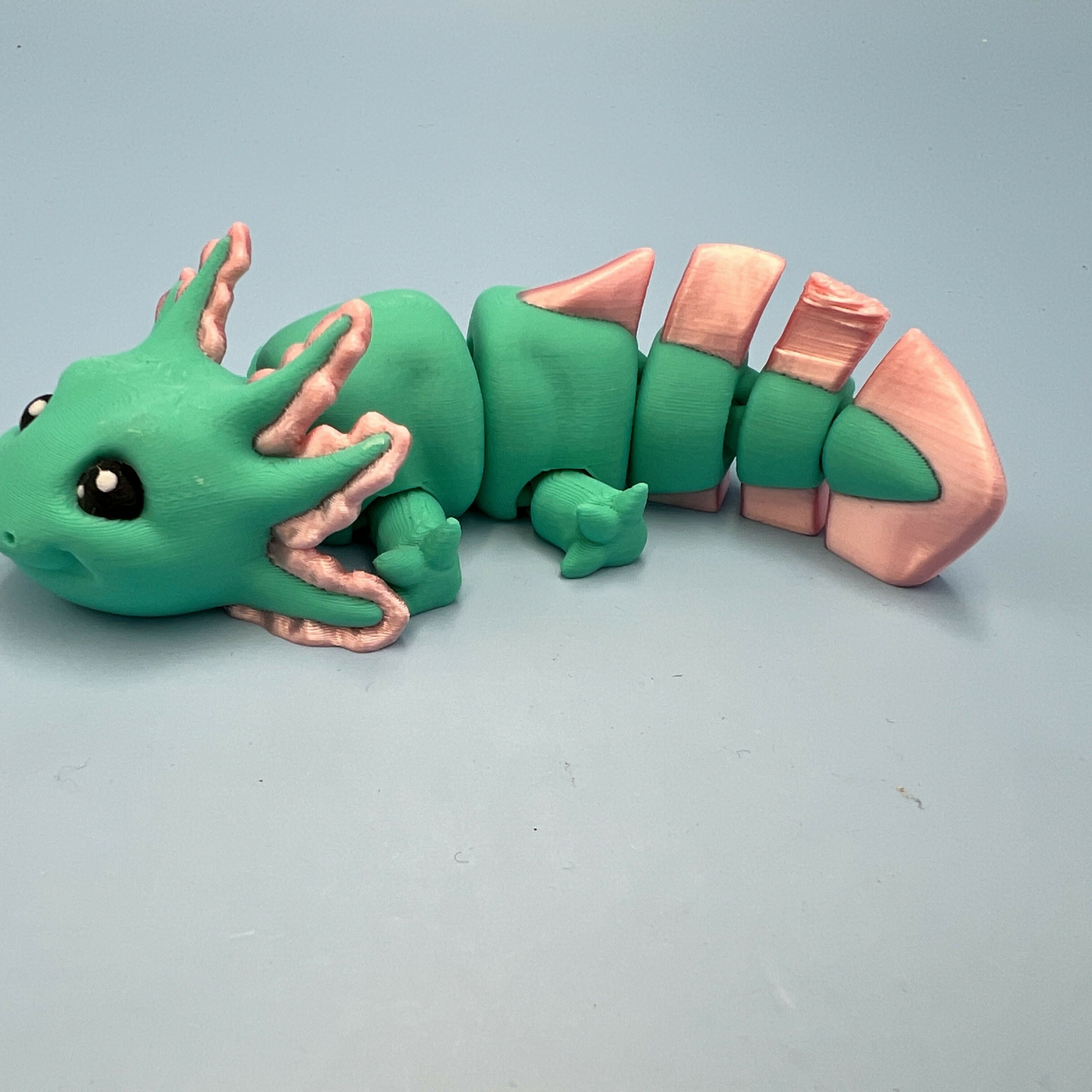 3D Printed SMALL: Articulated Sensory Fidget Animals friends Axolotl (Teal / Pink) 11cm