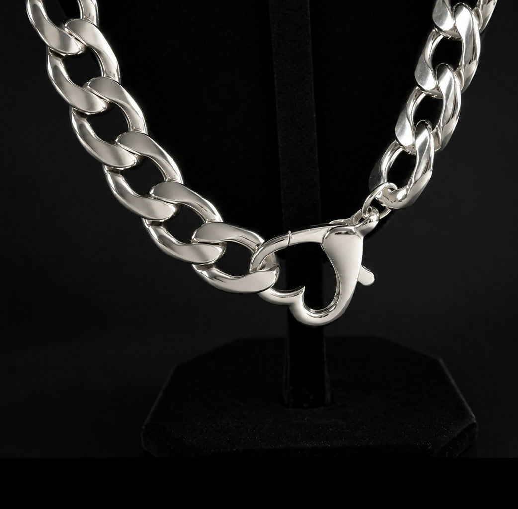 Bleeding Heart Skull Necklace