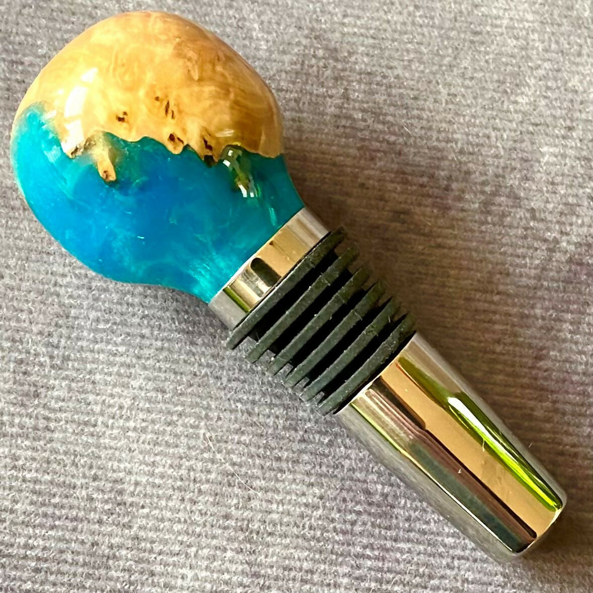 Turquoise wine stopper