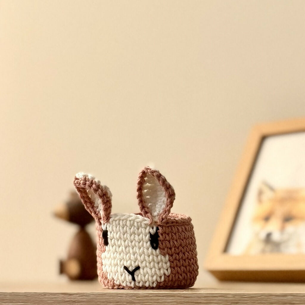 Crochet Petite Rabbit Basket