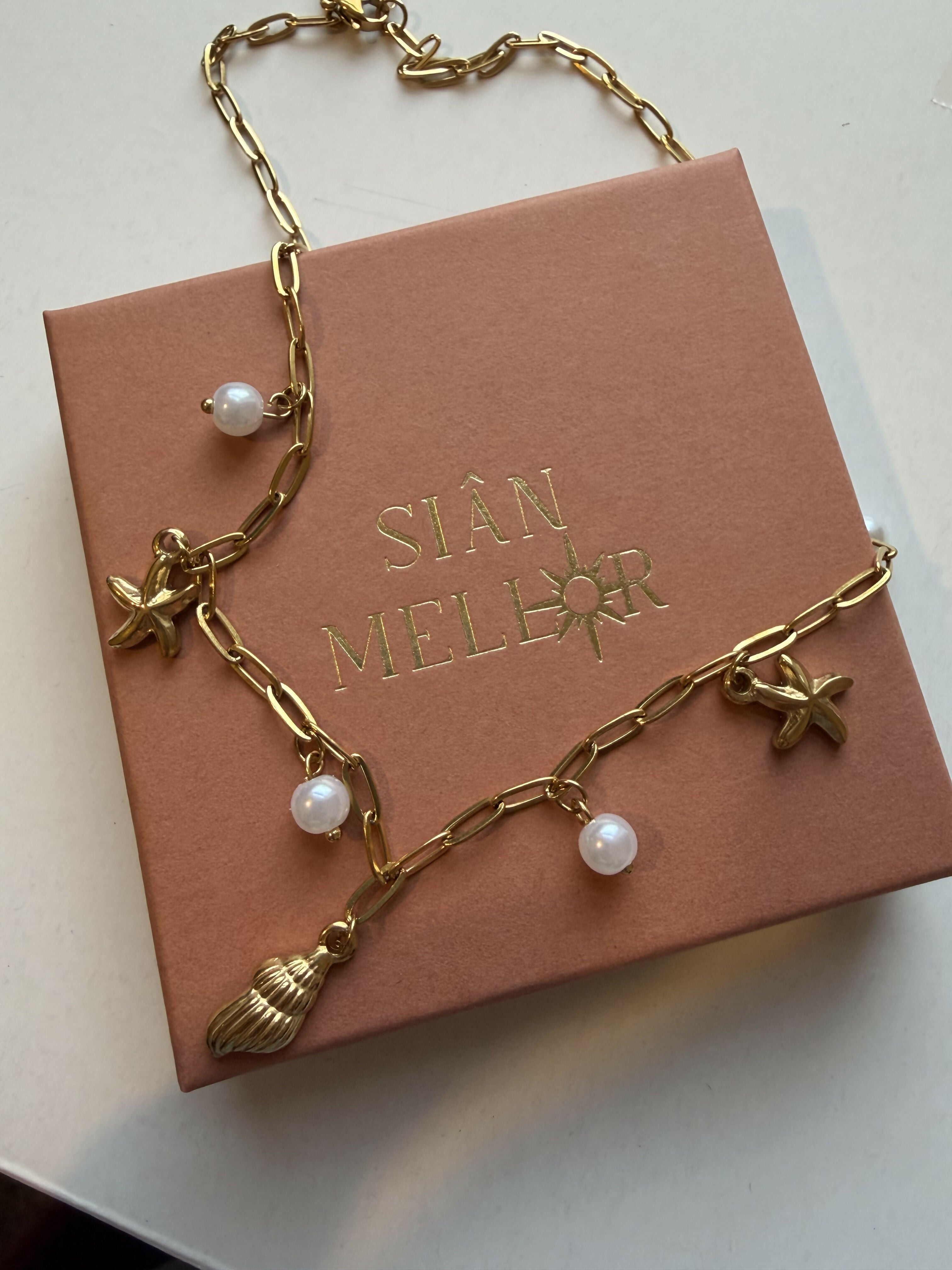 Seashell & Pearl Charm Necklace - Gold