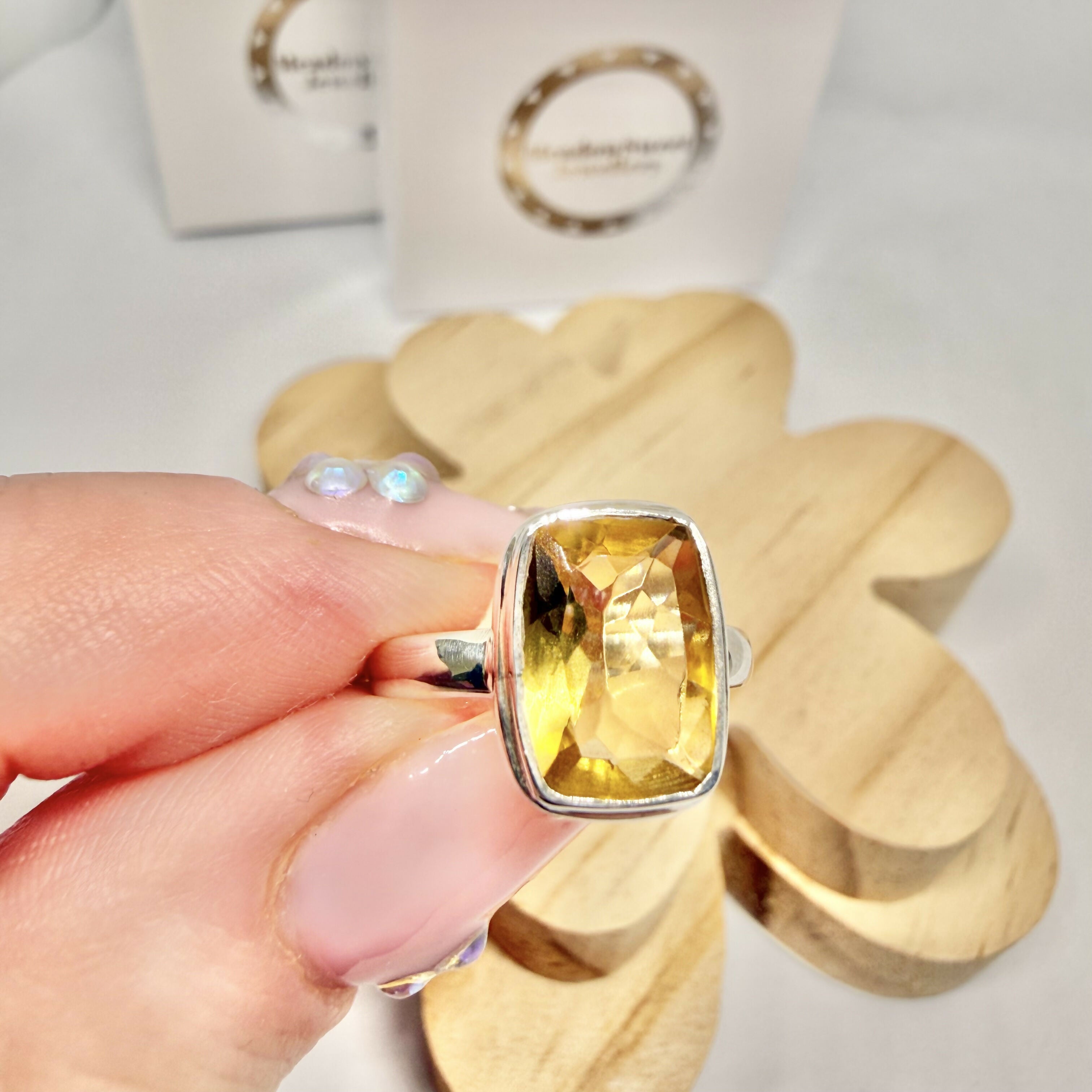 CITRINE RECTANGLE RING SIZE L