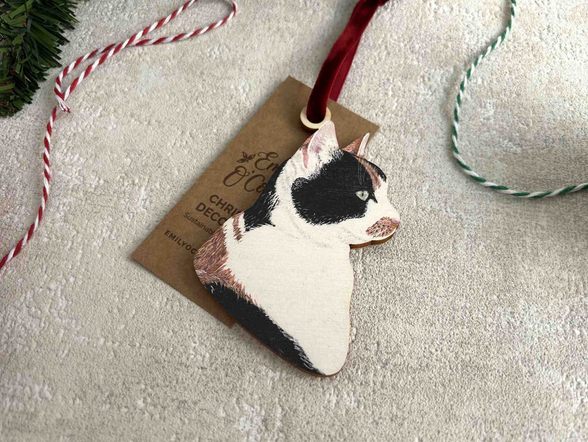 Calico Cat Wooden Christmas Tree Decoration