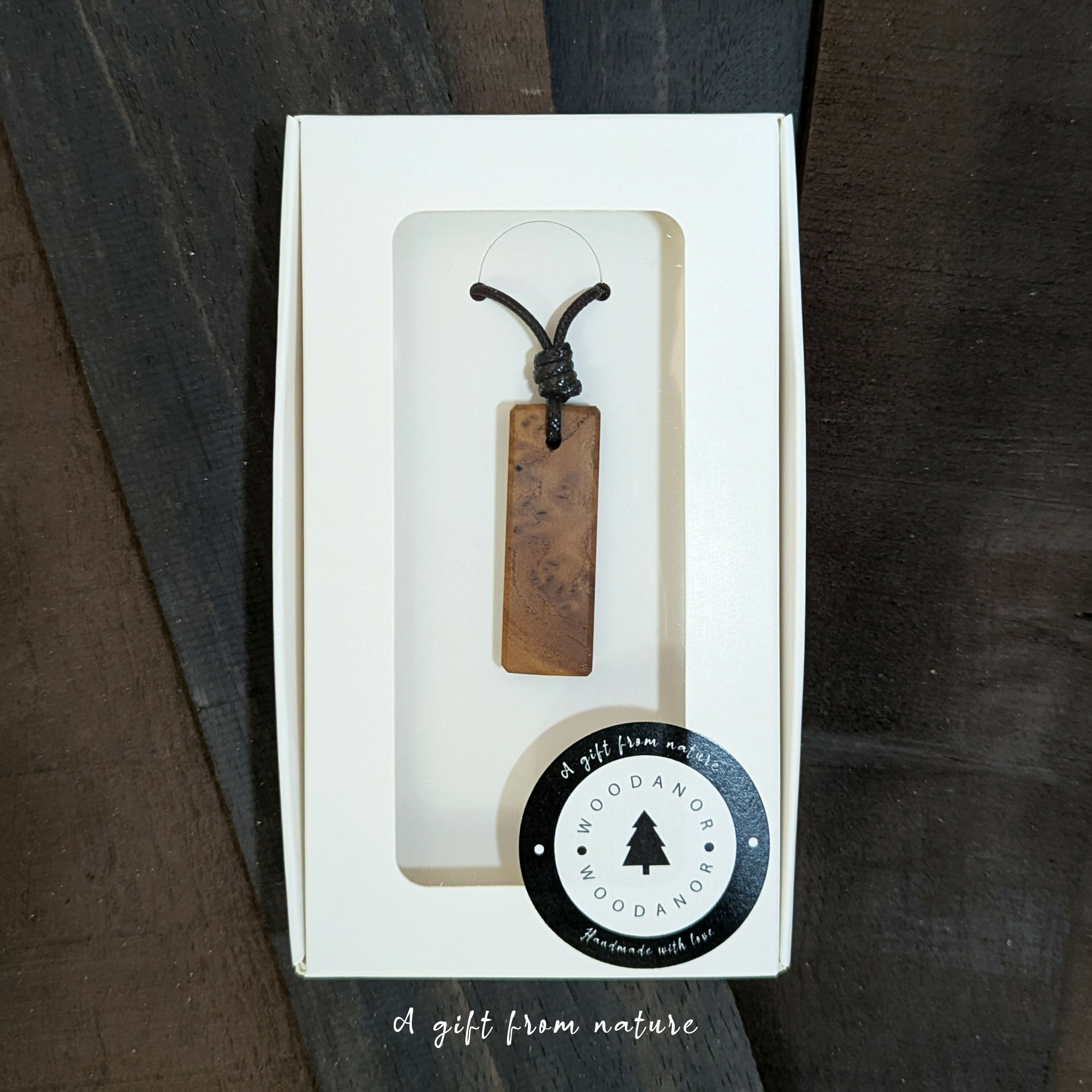 Natural Grain Wood Pendant