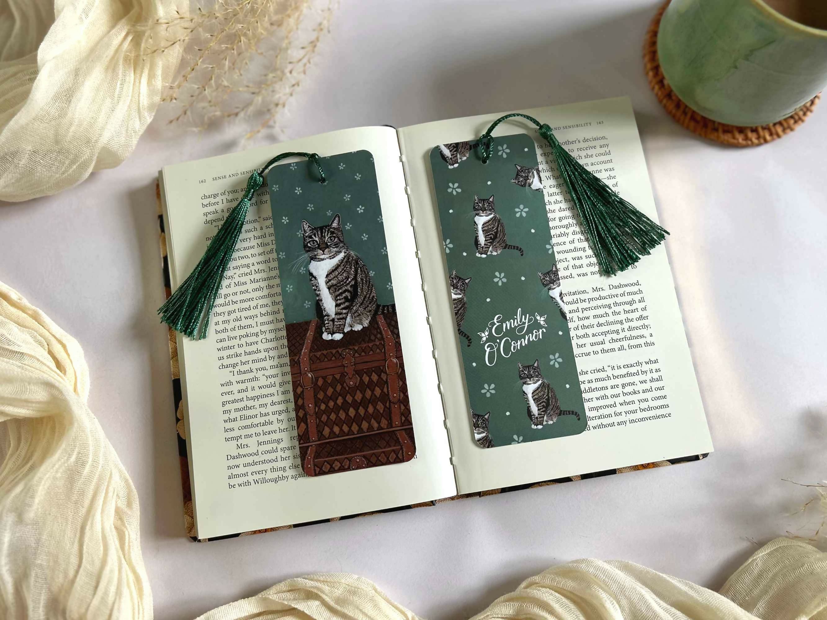 Tabby Cat Bookmark Vintage Trunks