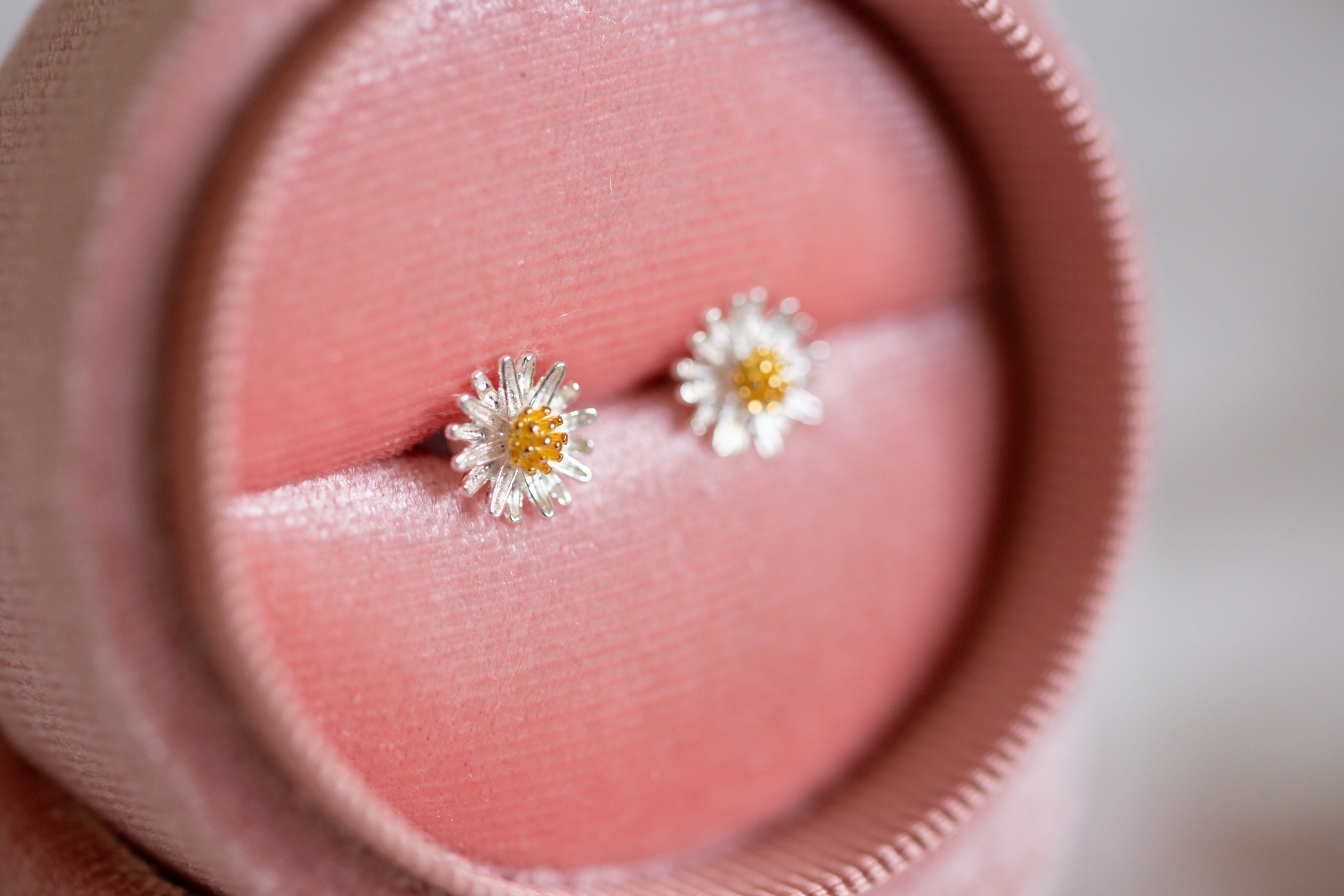 Daisy Stud Earrings Sterling Silver with Velvet Box