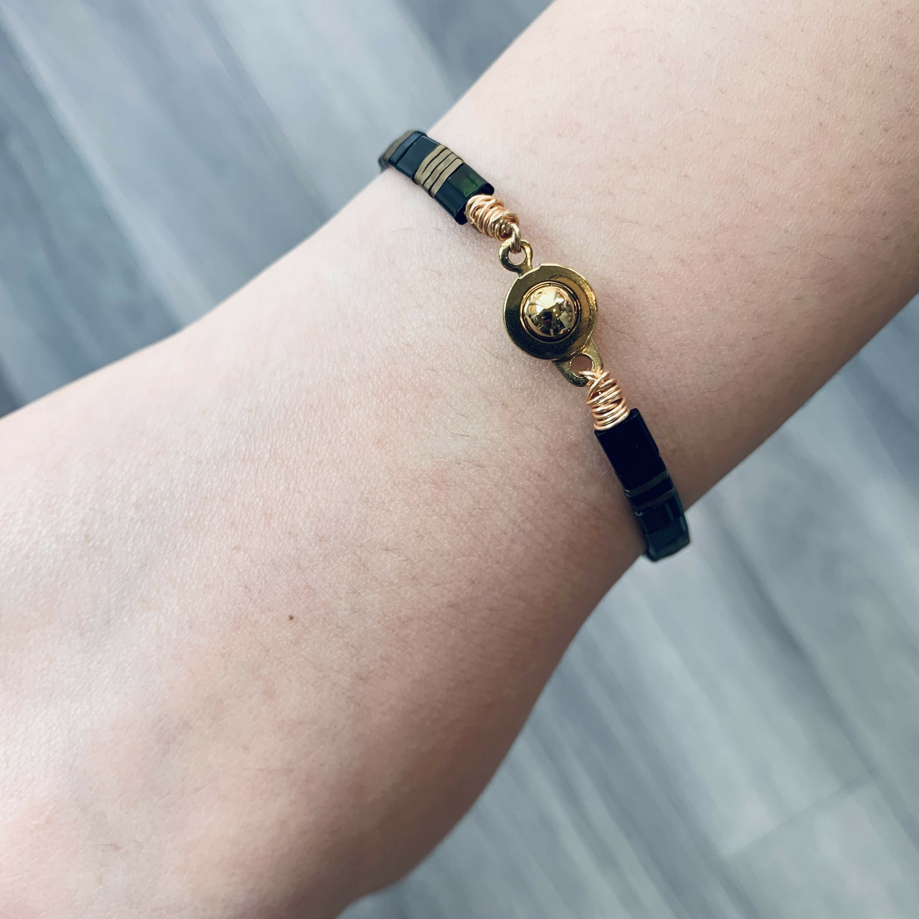 Japanese Tila Glass Bead Bracelet - Black