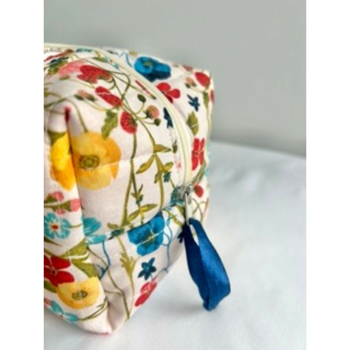 Cream Meadow Floral Flower Quilted Waterproof Makeup/Toiletry Bag