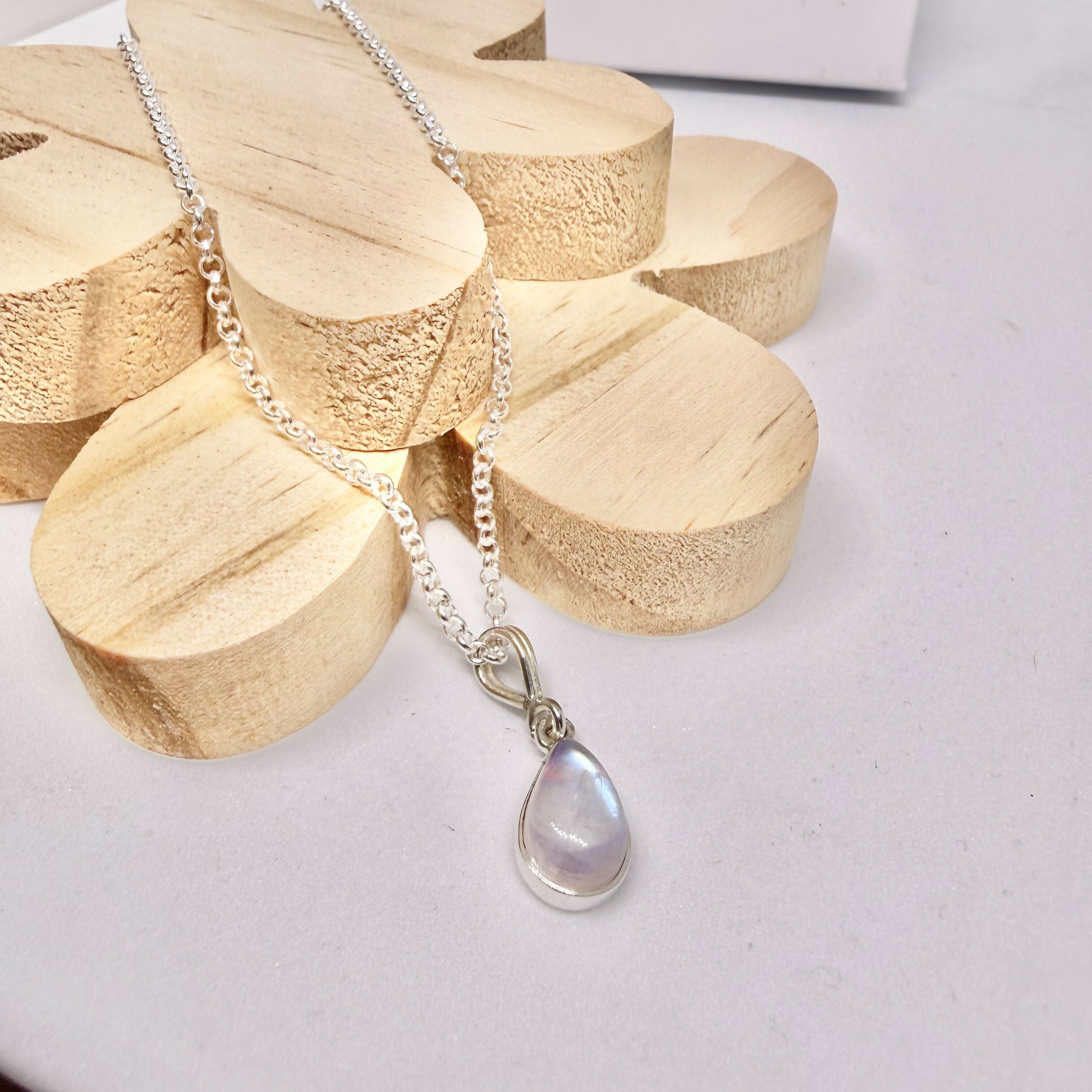 PINK MOONSTONE TEARDROP NECKLACE