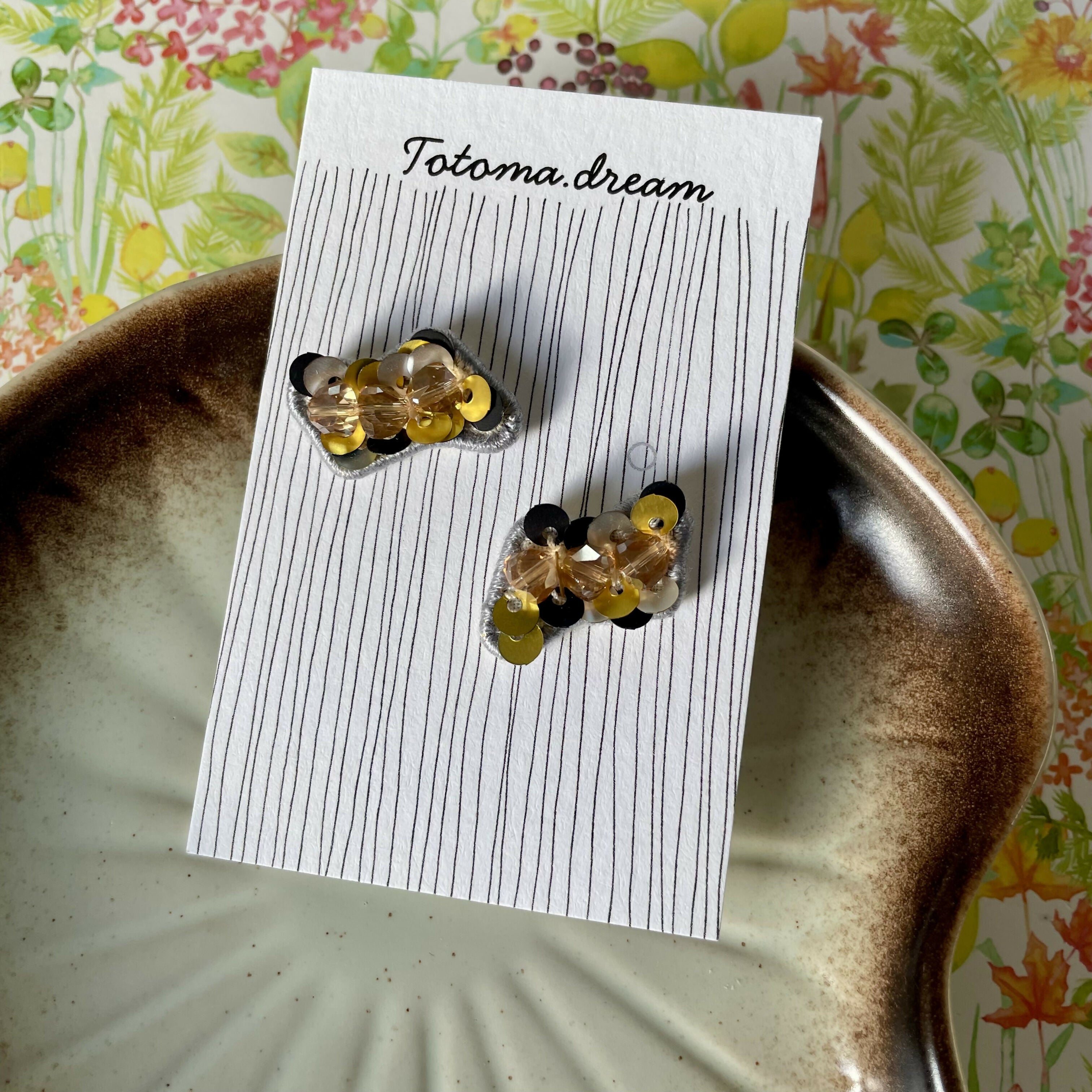 Crystal Embroidery Earrings (Geometric)
