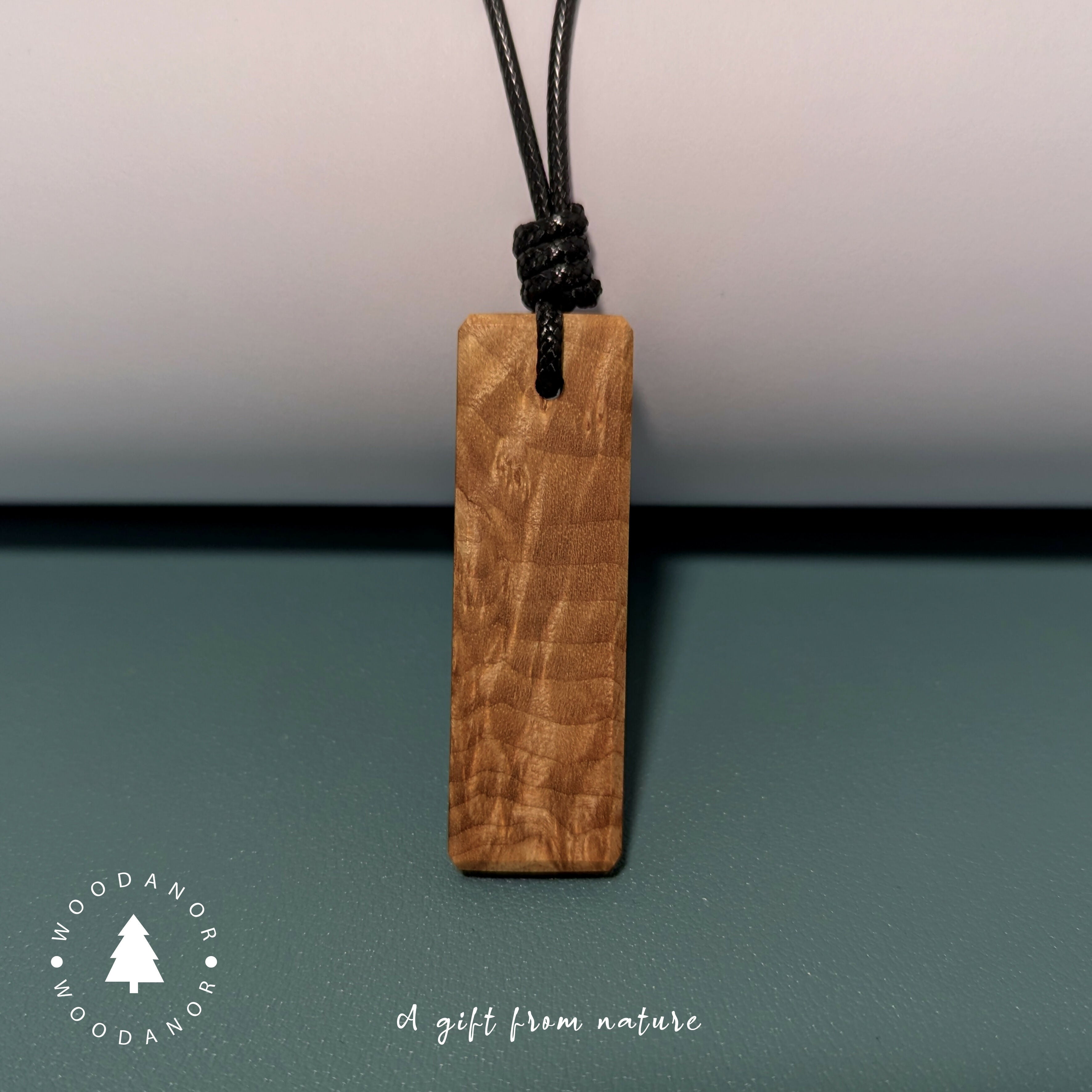 Natural Grain Wood Pendant