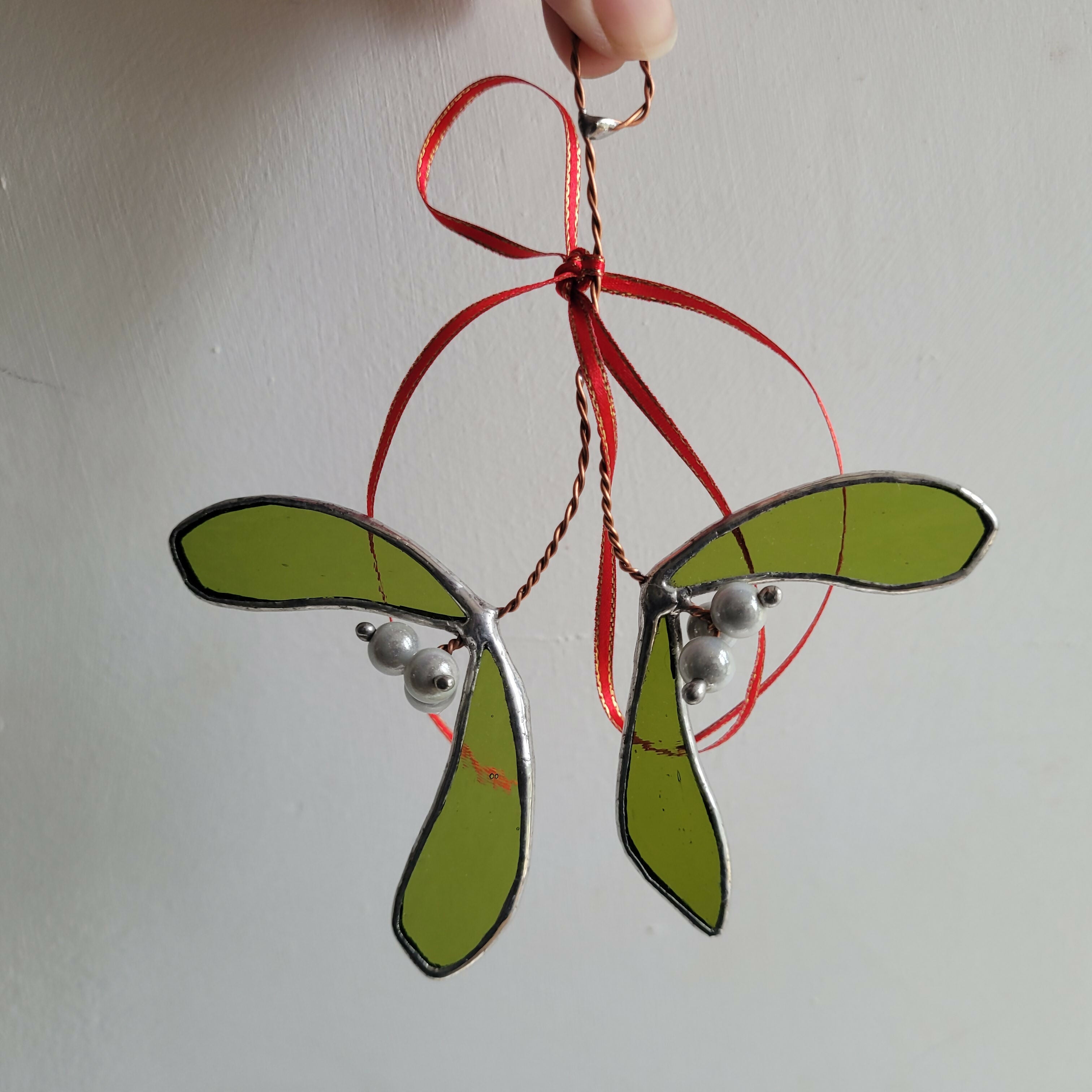 Glass Christmas Decoration Mistletoe