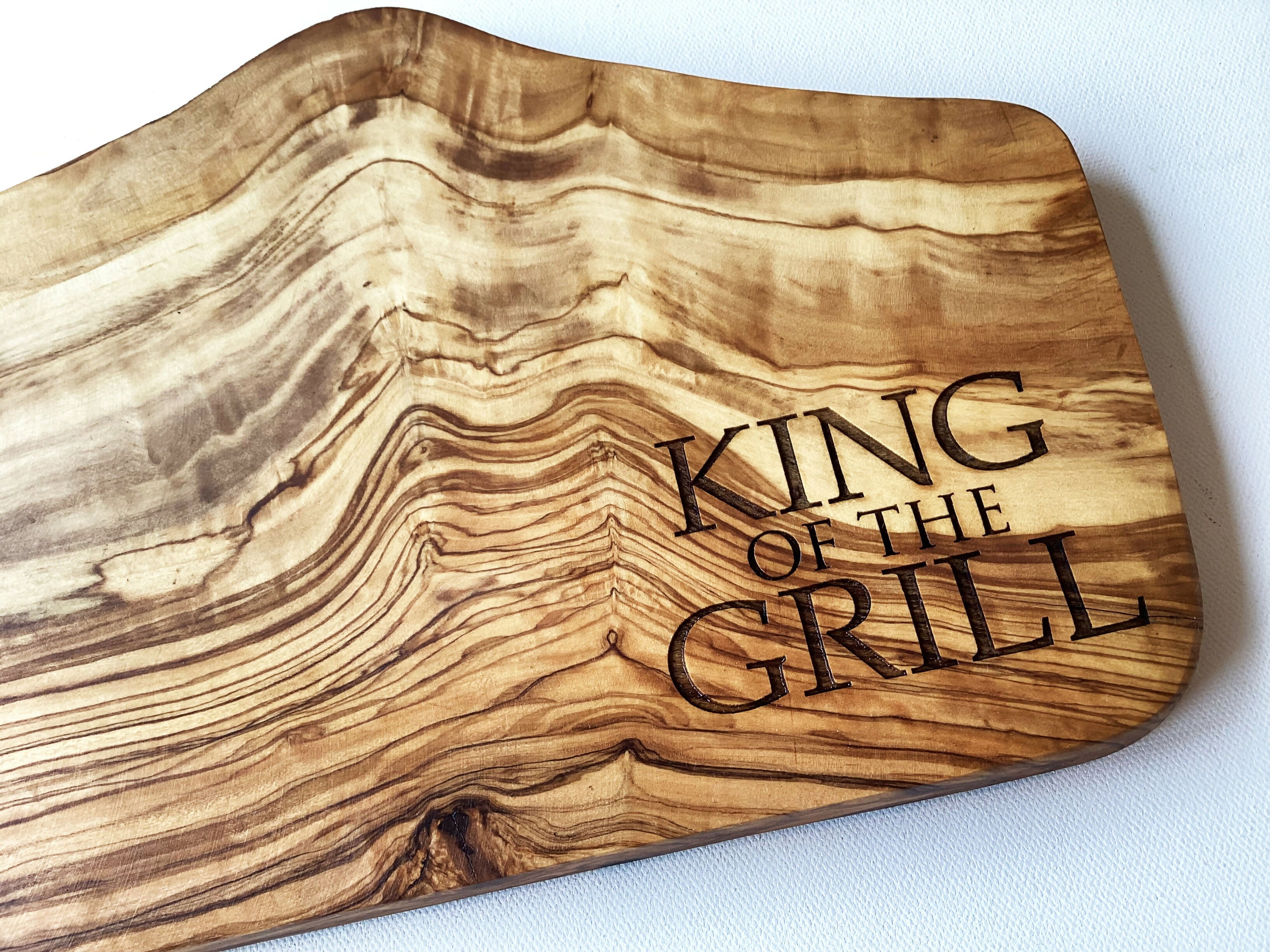 Engraved Rustic King Of The Grill Chopping and Charcuterie Board