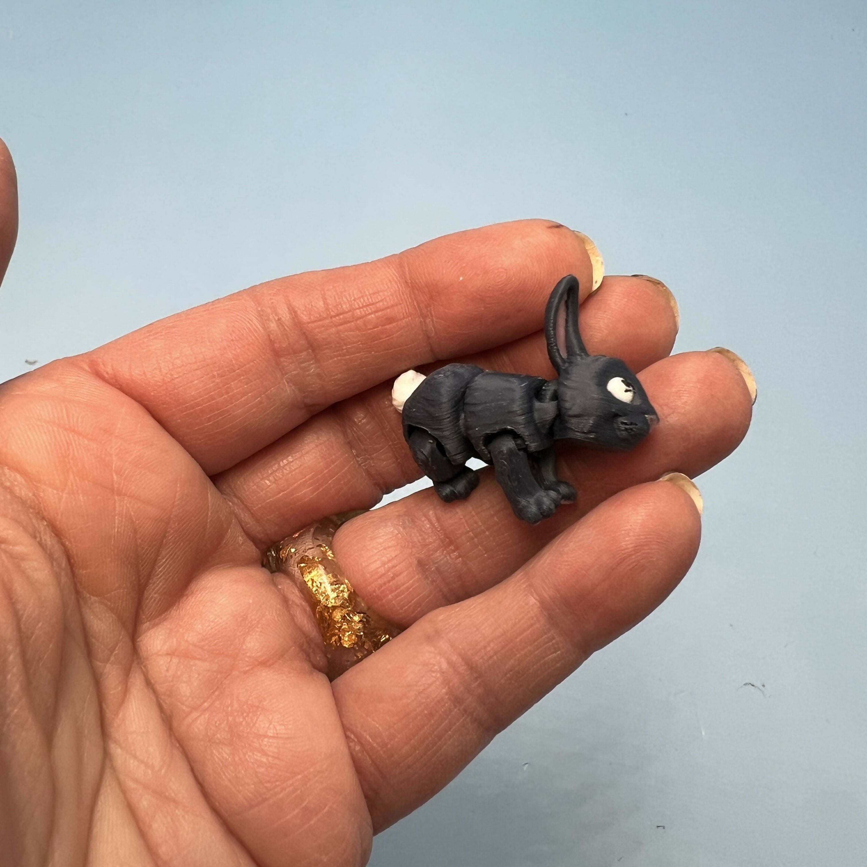 3D Printed Micro Miniatures: Articulated Sensory Fidget Animals friends, Lizards, Hammerhead Shark, Rabbits, Jackalopes 4-5cm