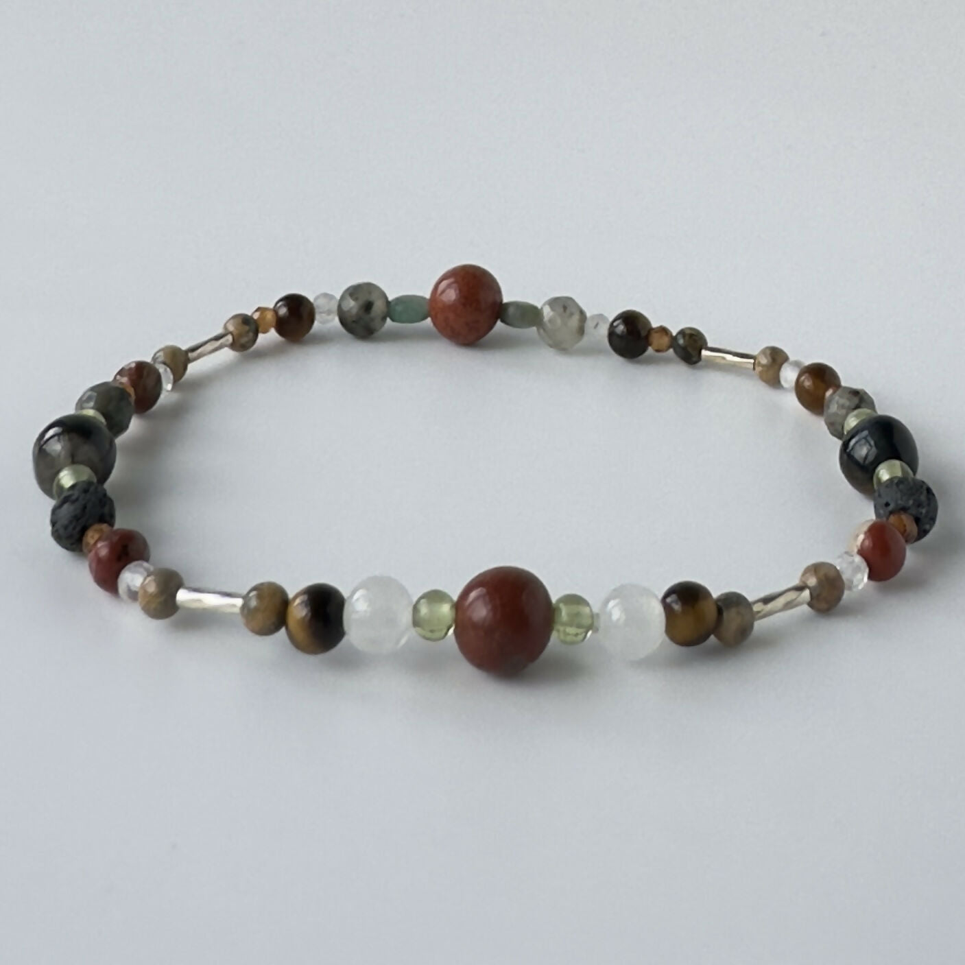 HEALING CRYSTAL & STERLING SILVER STRETCH BRACELET WITH AROMATHERAPY BEAD TO HELP WITH STRESS