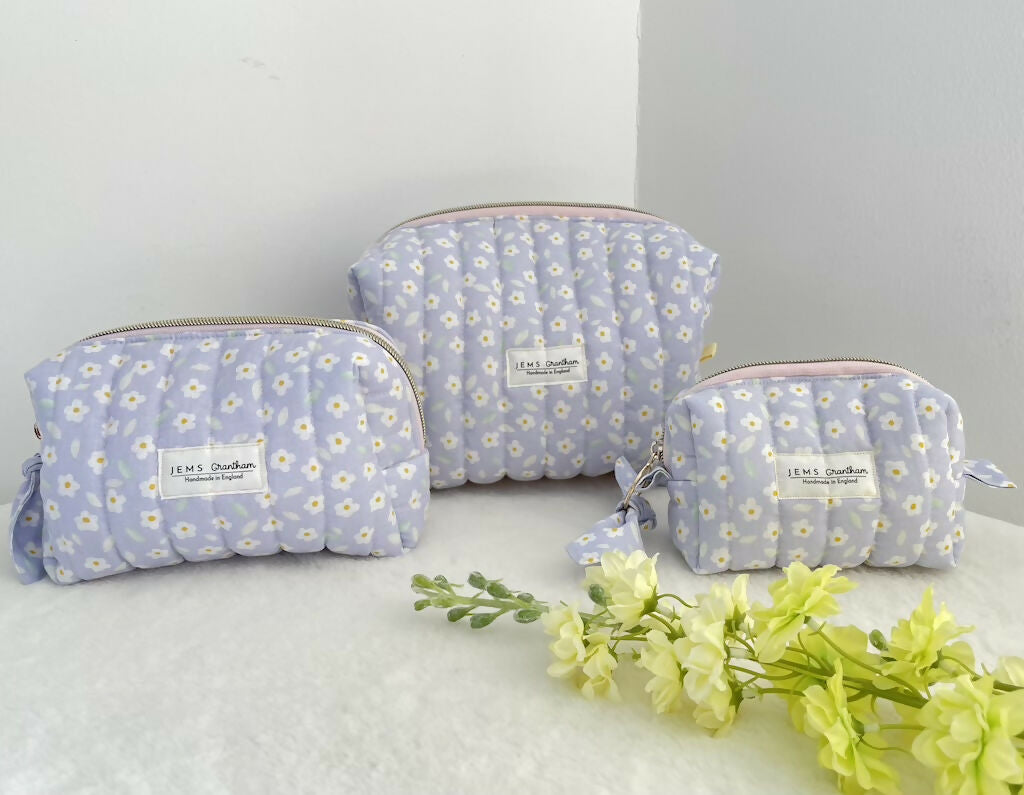 Lilac white flower print Quilted Toiletry Bag