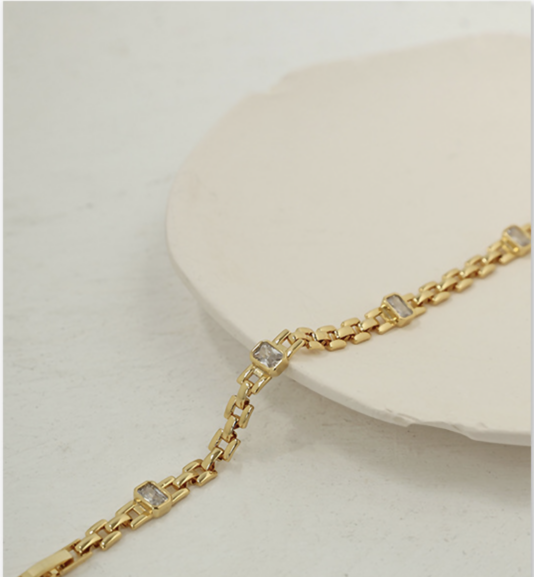 Chic Chain Link Bracelet