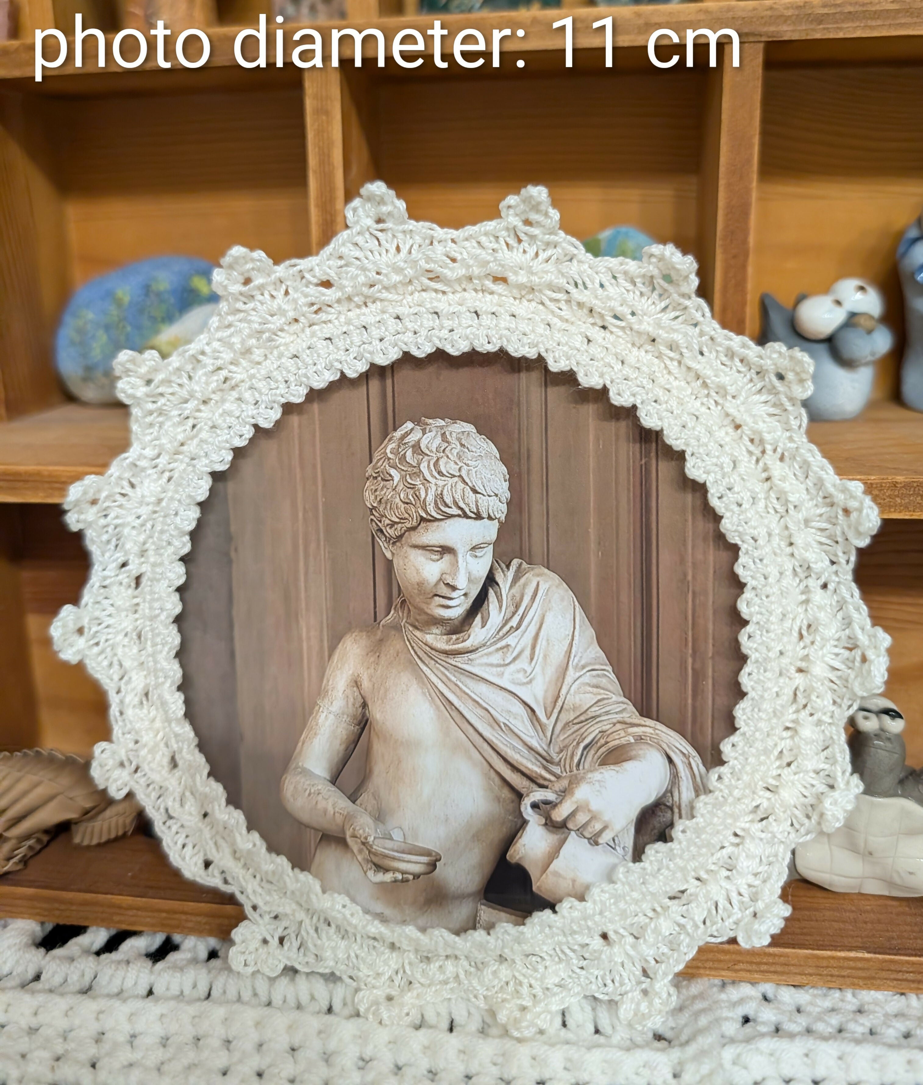 Vintage-style Lace Photo Frame (LIMITED EDITION)