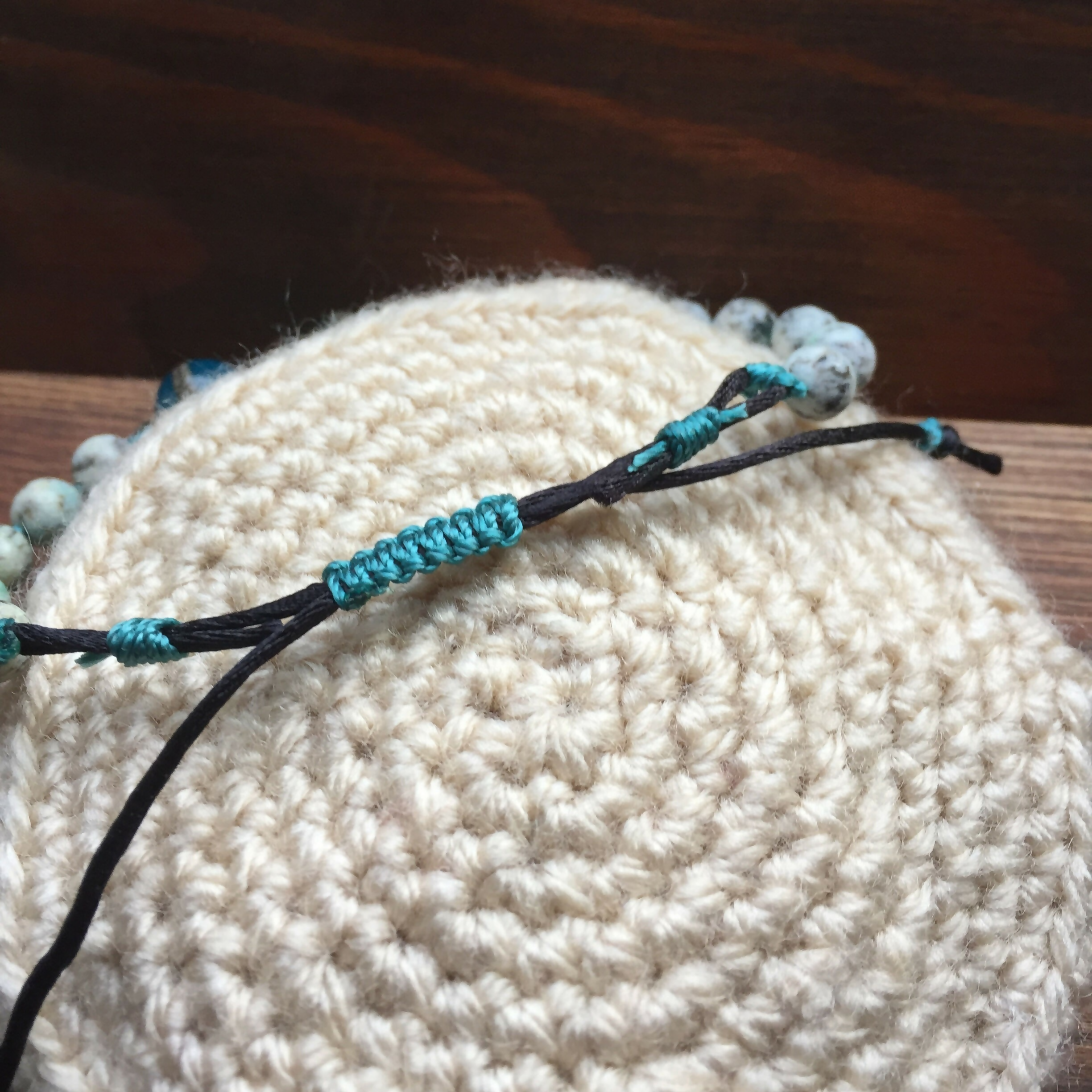 LKR197 Hand Knotted Lampwork Bracelet