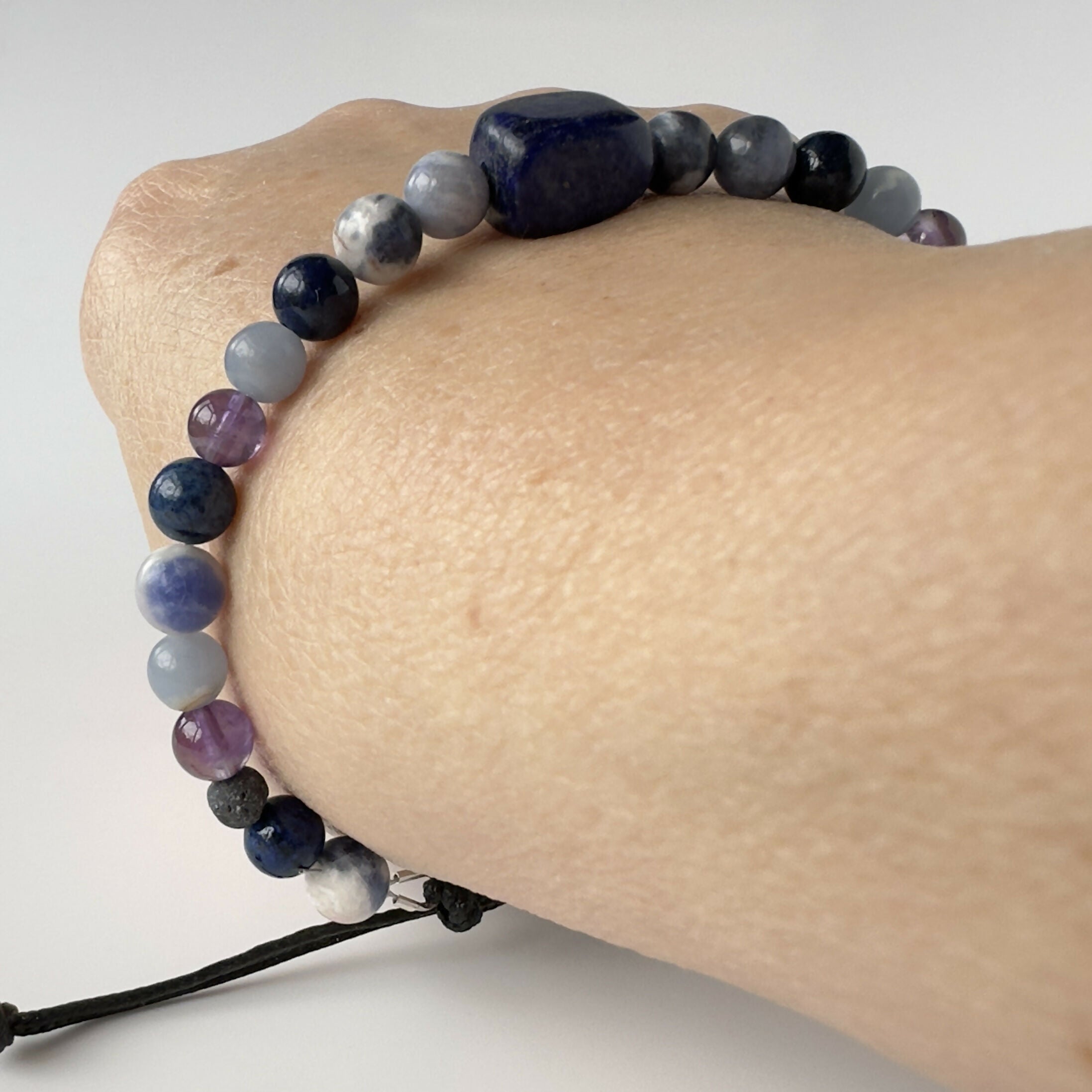 SPOKEN EXTENDED BRACELET | STONE BRACELET FOR EXPRESSION