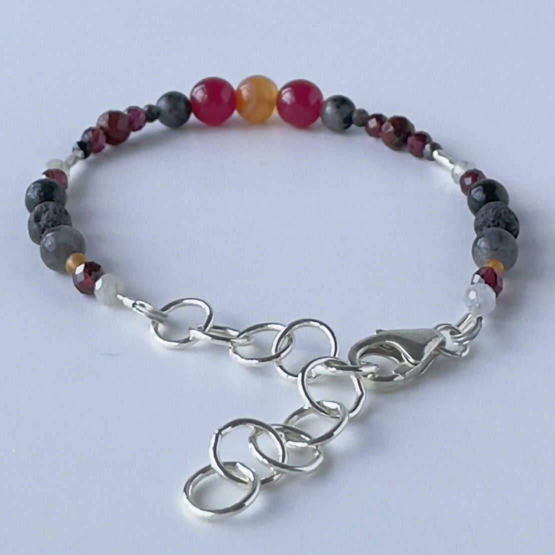 HEALING CRYSTAL & STERLING SILVER ROOT CHAKRA BRACELET WITH AROMATHERAPY BEADS