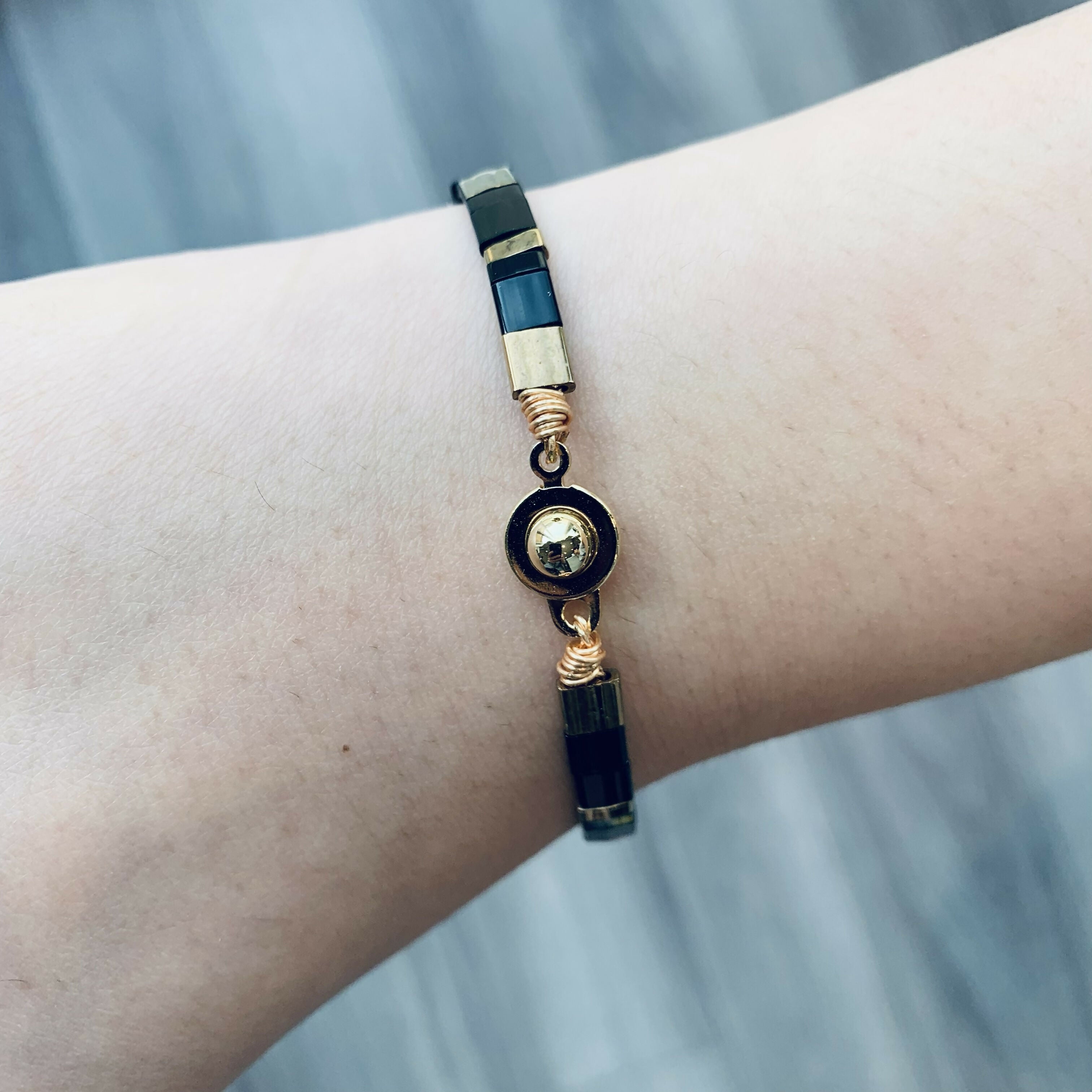 Japanese Tila Glass Bead Bracelet - Black & Gold