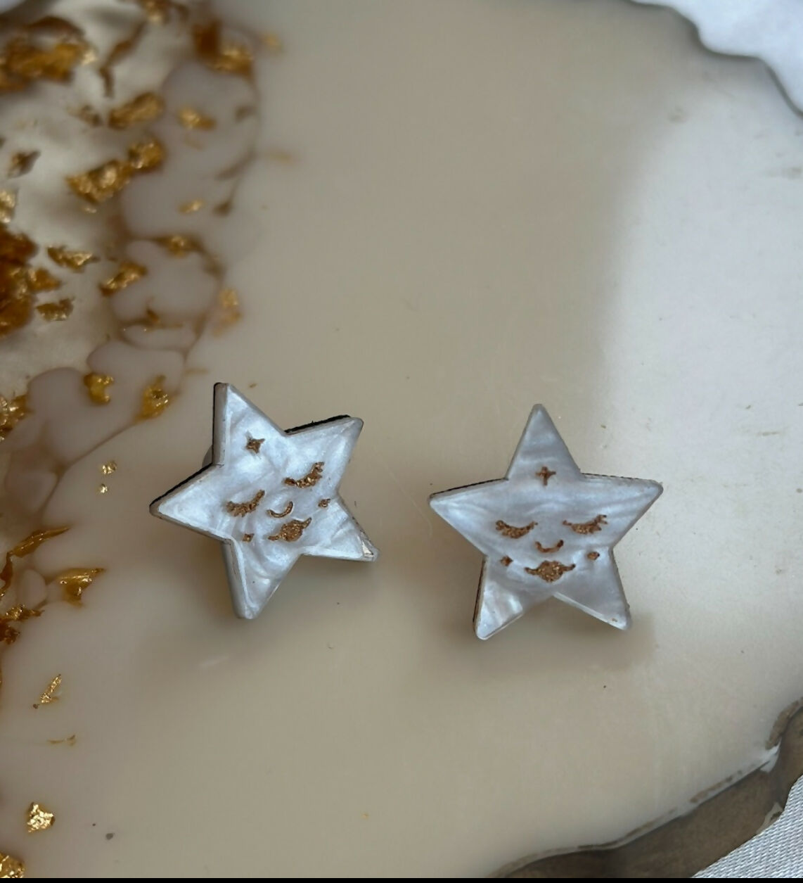 White Pearl, Celestial Star Face Studs