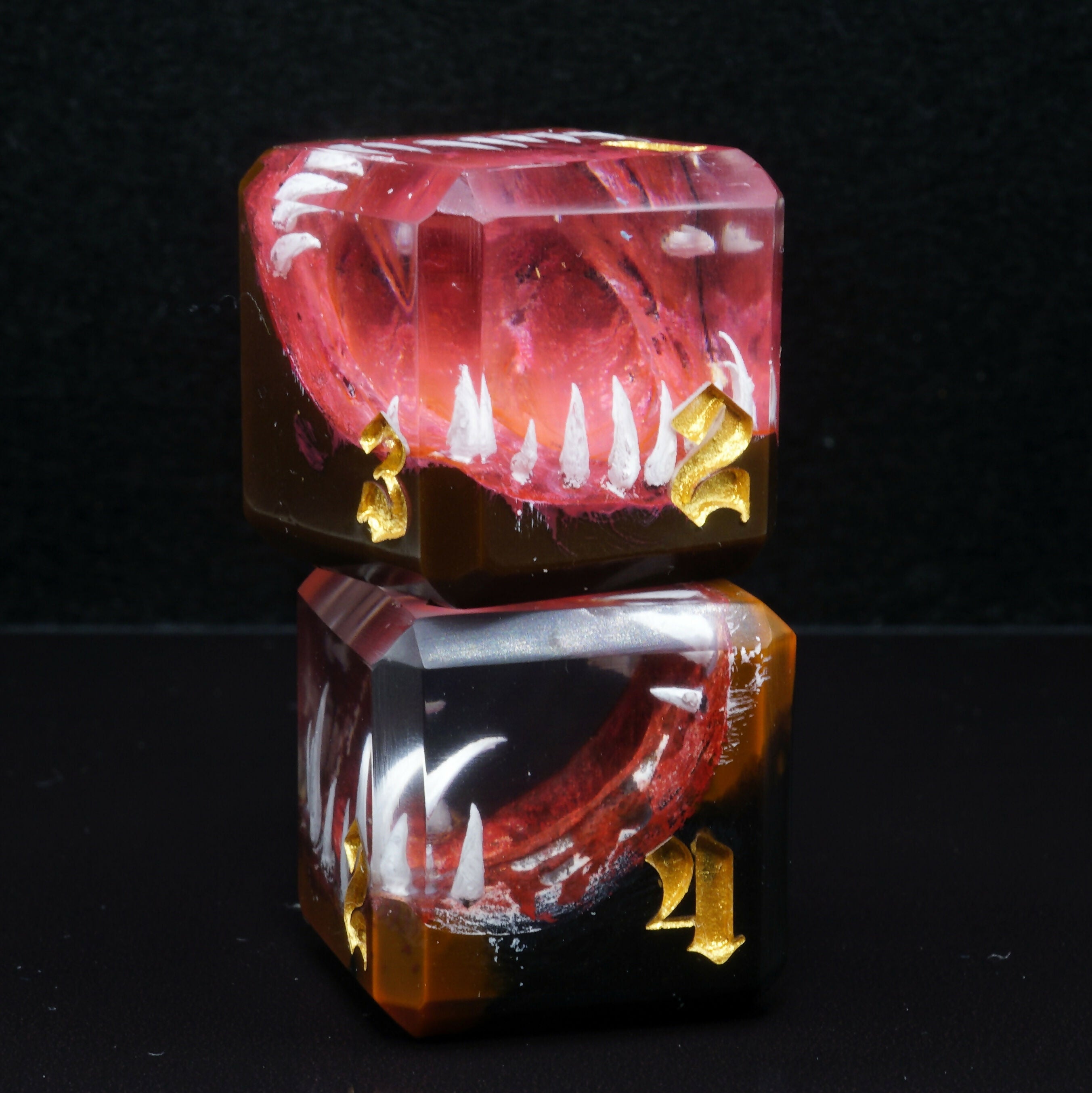 Mystery Mimic Dice + Box