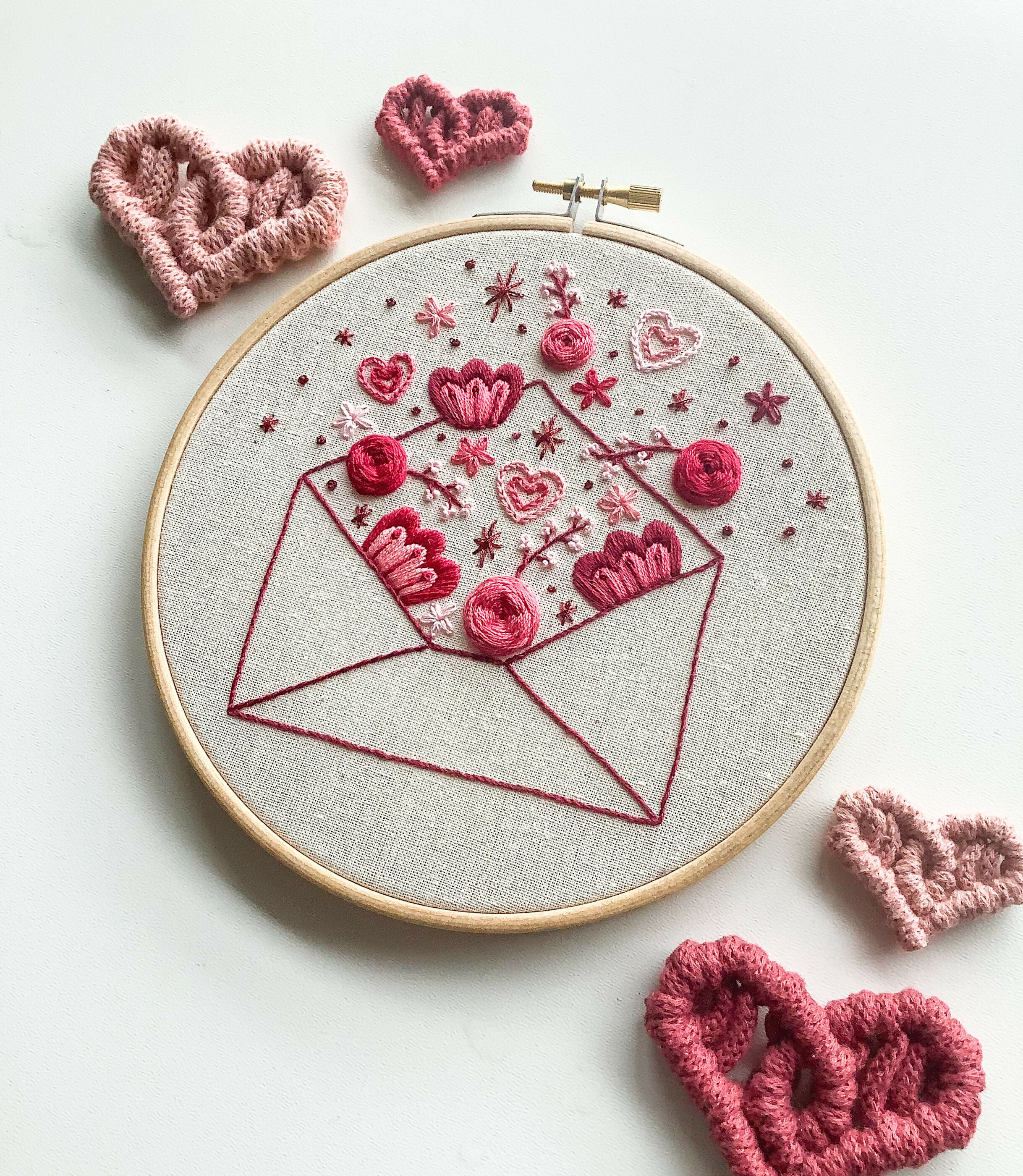 DIY embroidery kit for beginners - Sending love