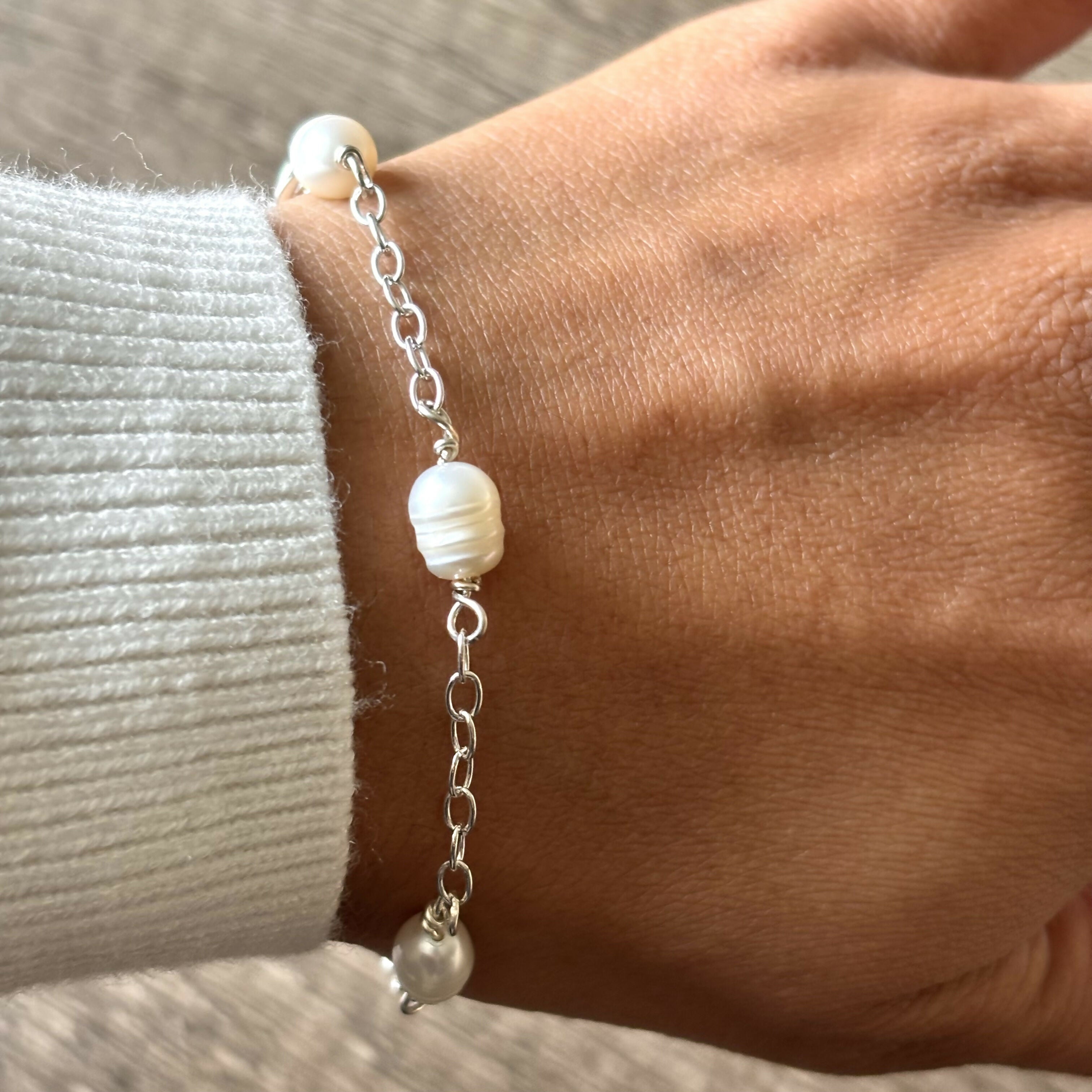 Sterling Silver Freshwater Pearls Bracelet