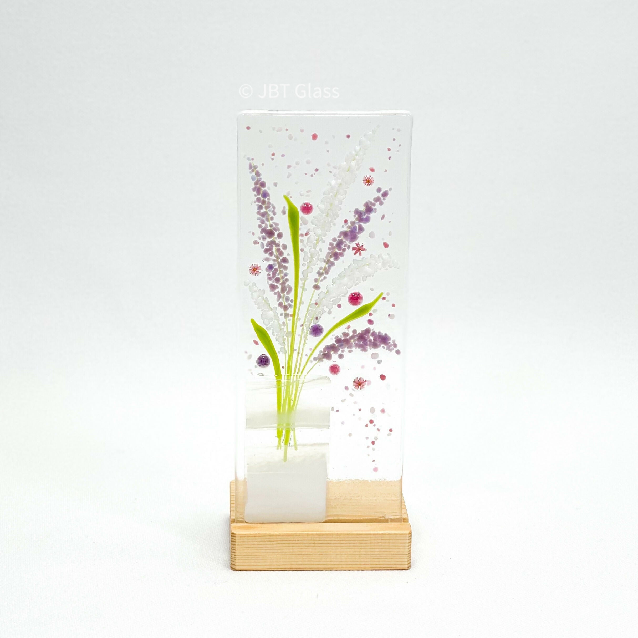 Vase of Flowers Med Plinth