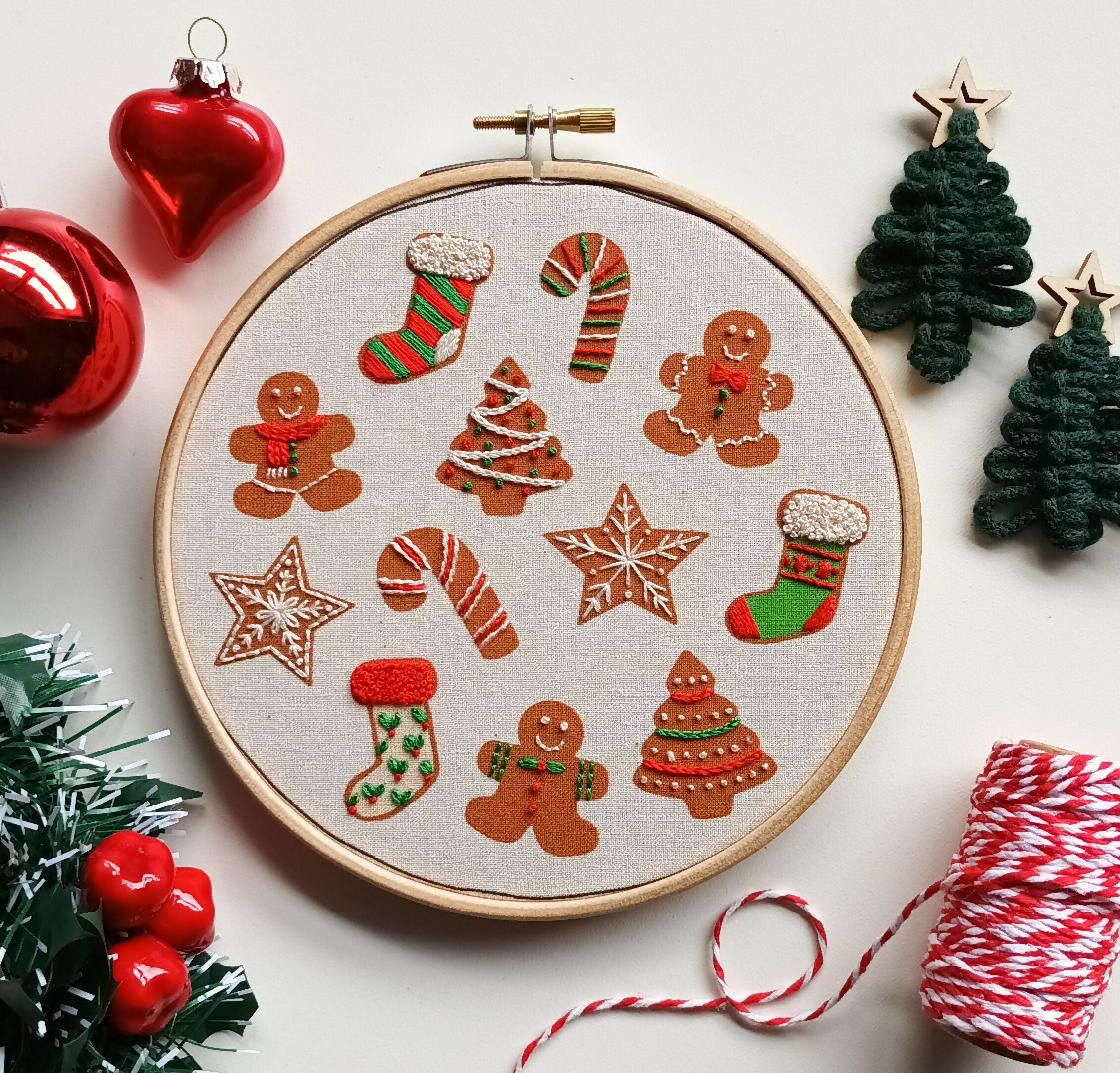 Preprinted Embroidery Pattern For Beginners - Christmas Cookies