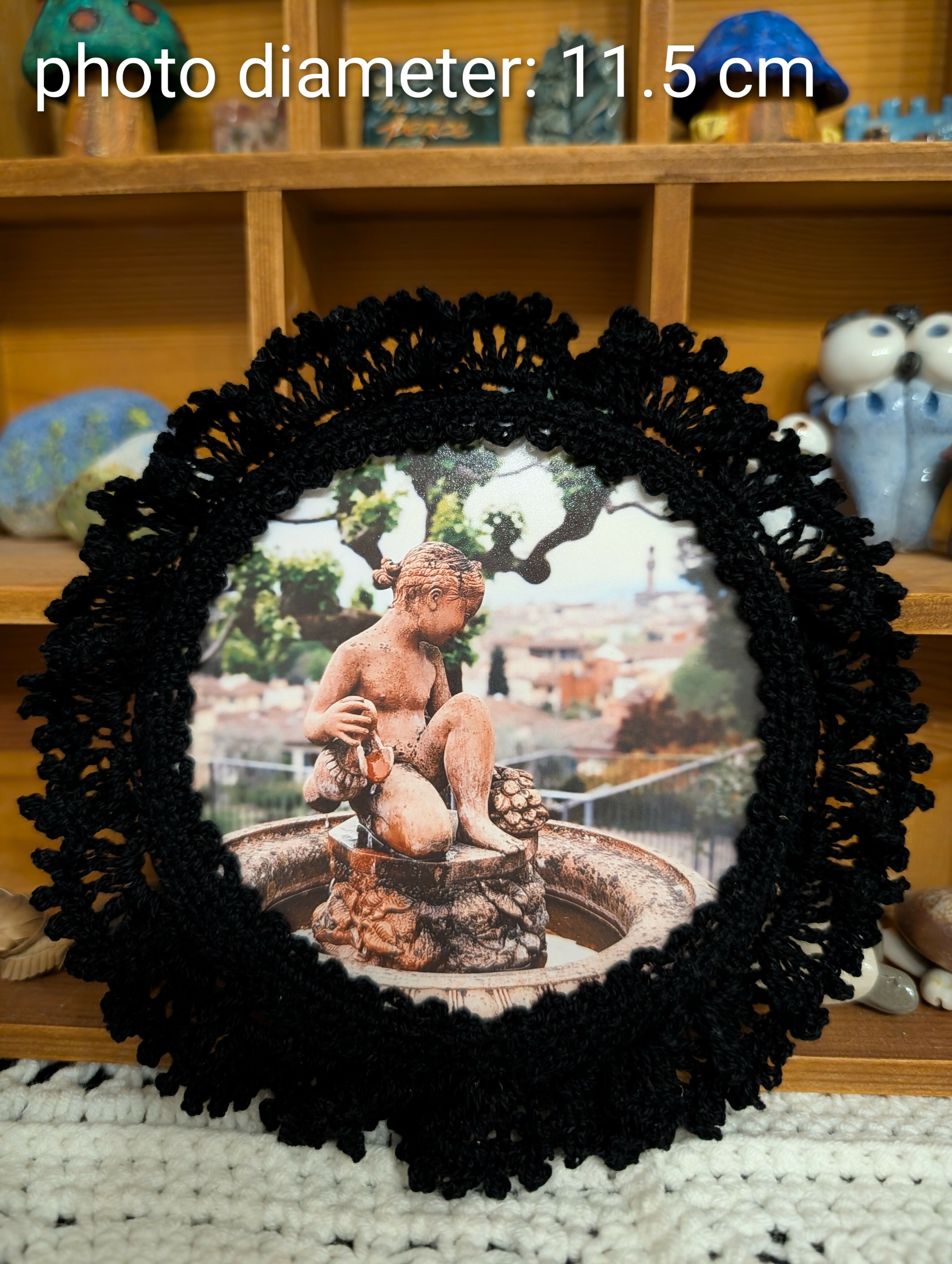 Vintage-style Lace Photo Frame (LIMITED EDITION)
