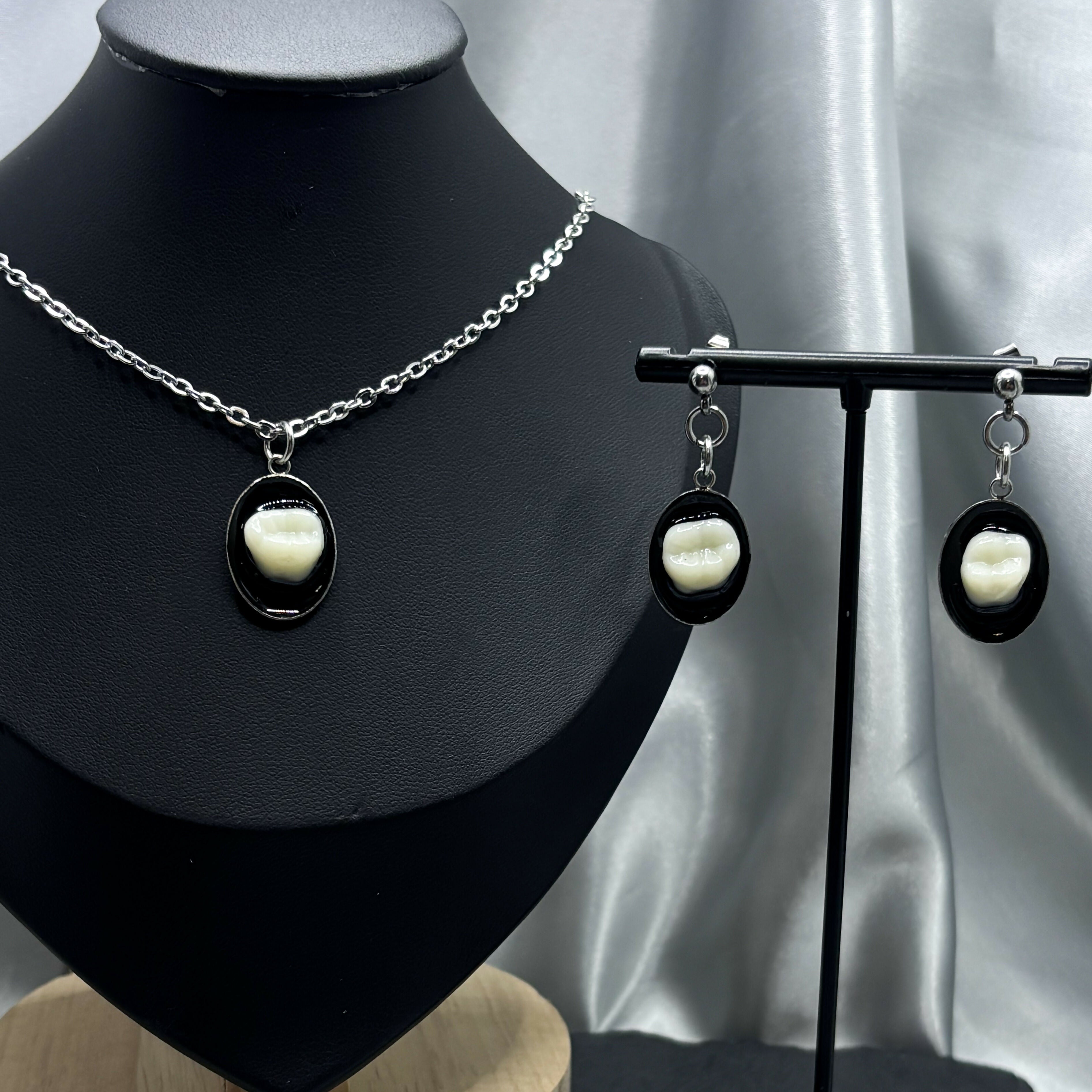 Oval Tooth Necklace & Earrings Set