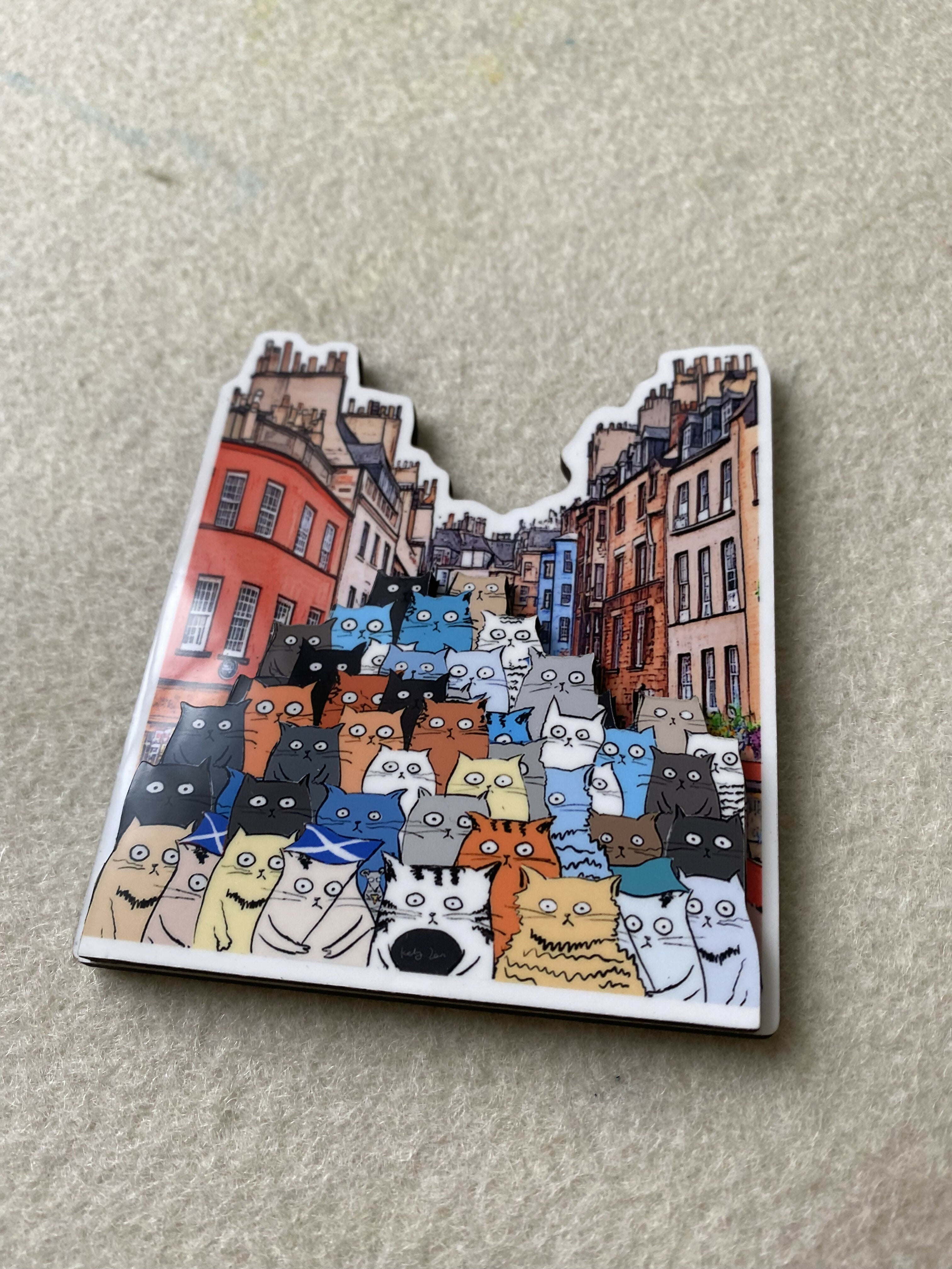 Double Layered Wooden Magnet - Cats on the Street