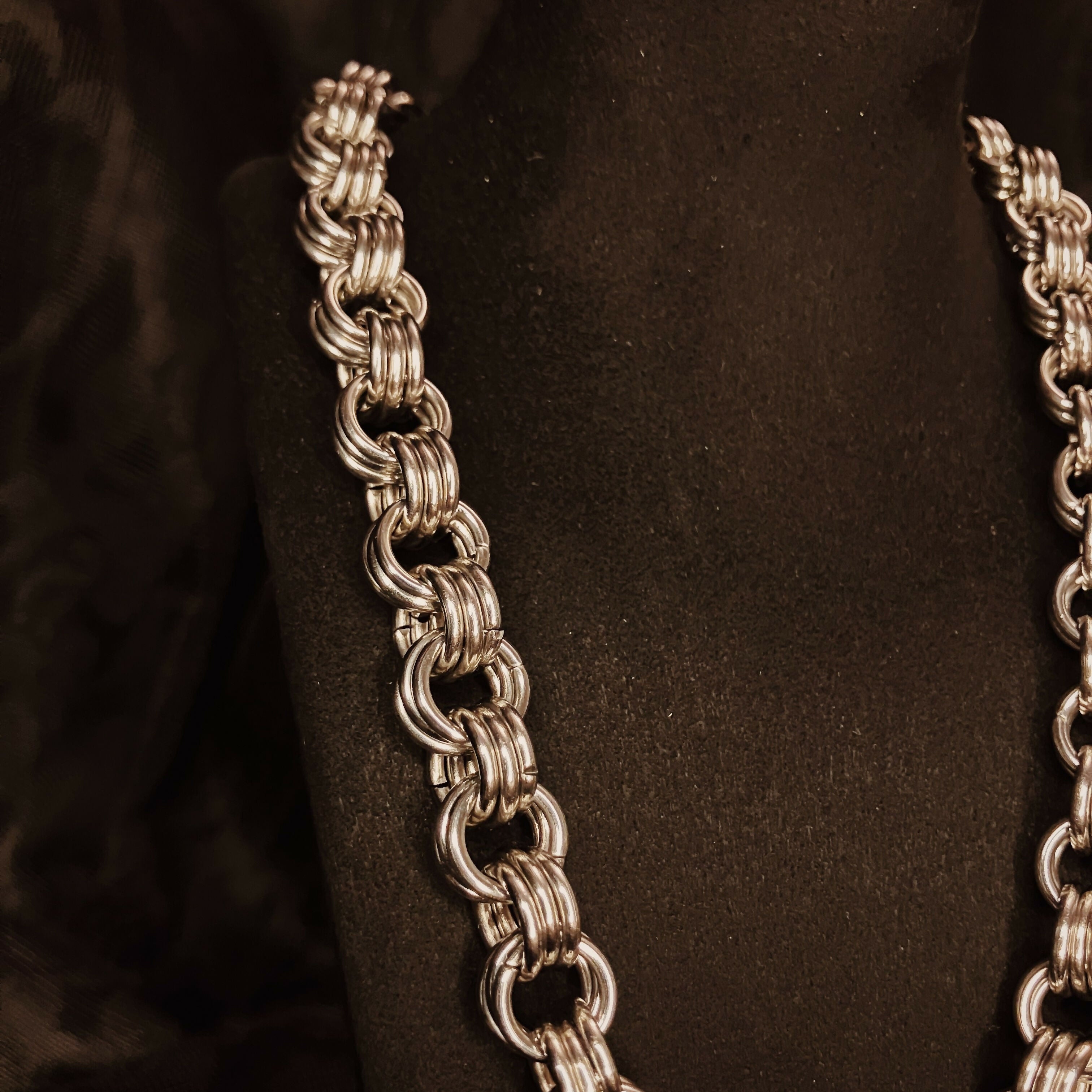 SHEFFIELD CHAIN - STAINLESS STEEL CHAINMAIL NECKLACE