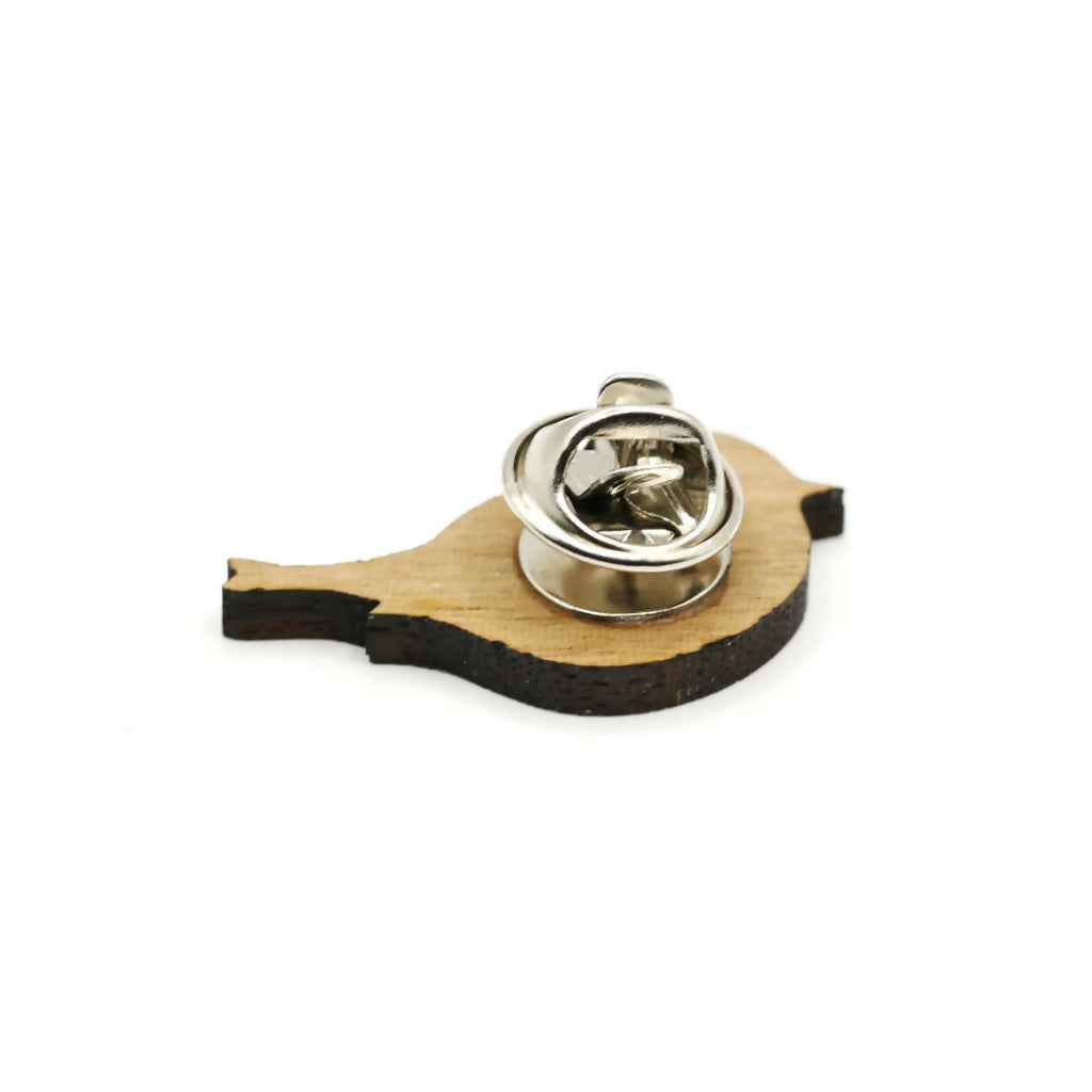 Robin Pin Badge