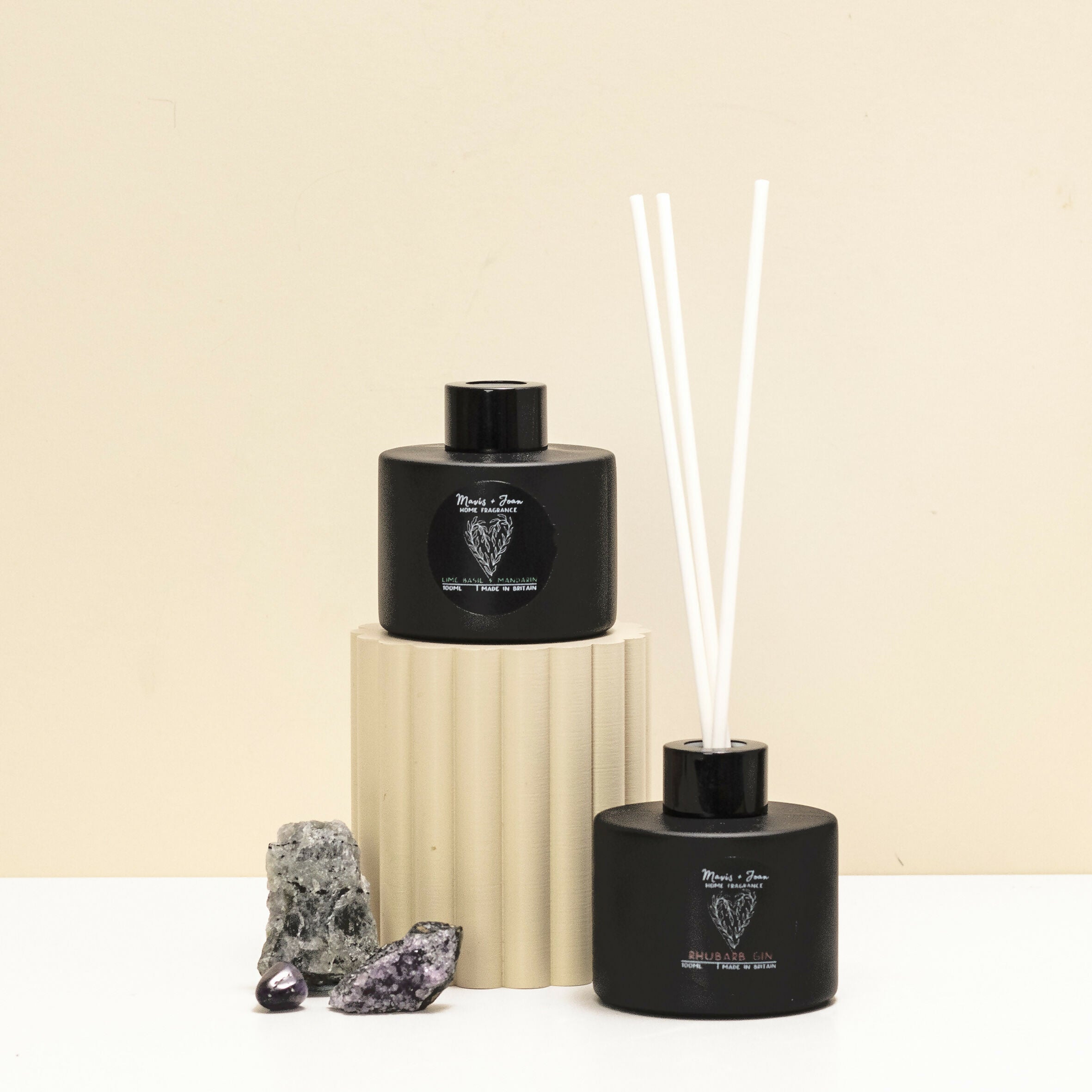 Reed Diffuser with black glass bottle and white reeds