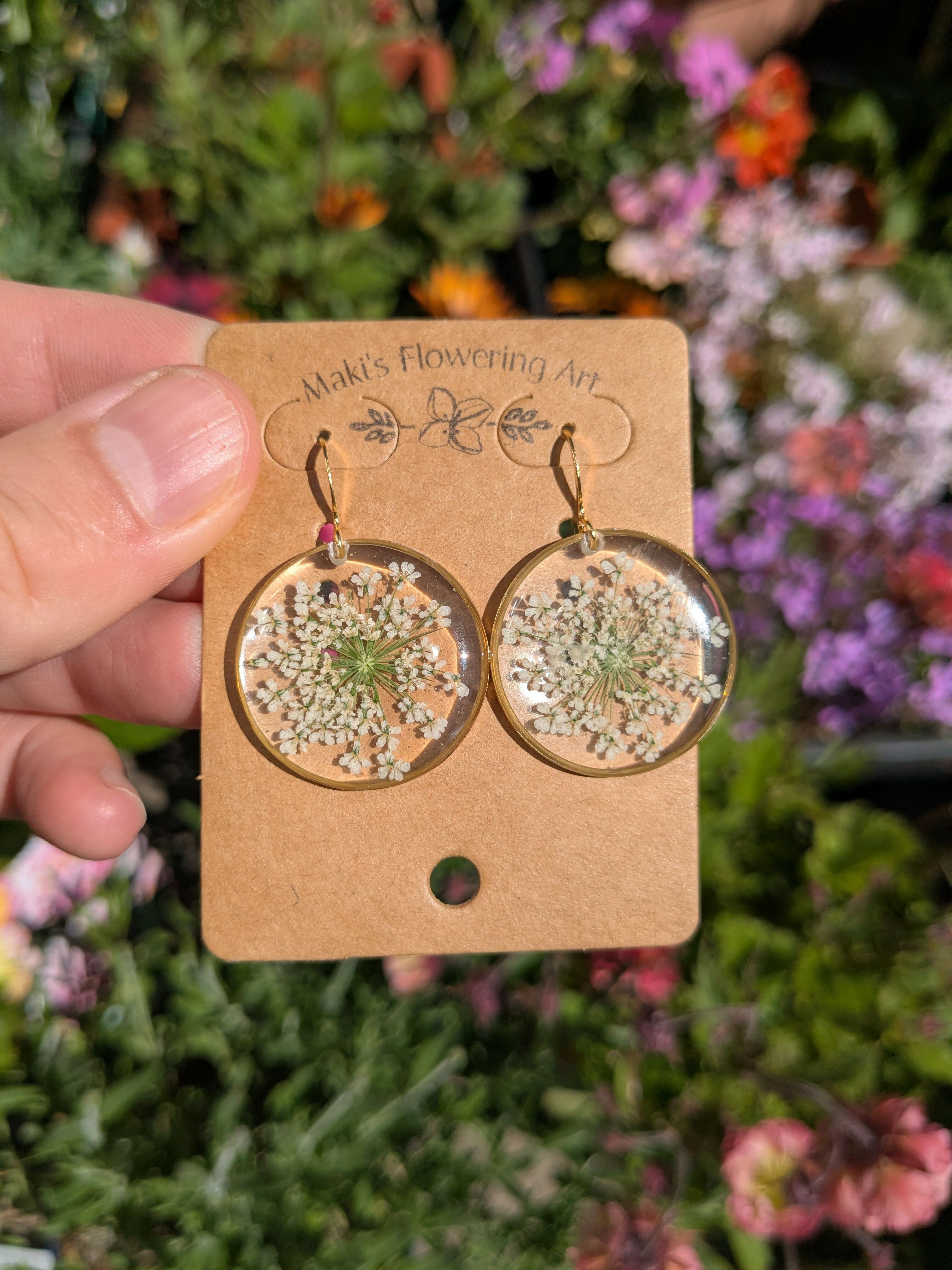 WHITE QUEEN'S LACE EARRINGS