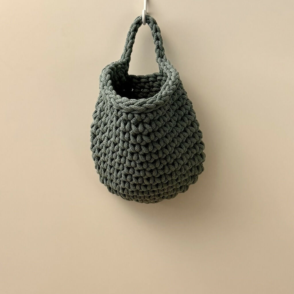 Crochet Hanging Basket