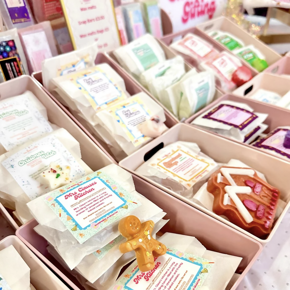 Gingerbread Village - Warm Gingerbread Fragranced House Vegan Wax Melt Shape